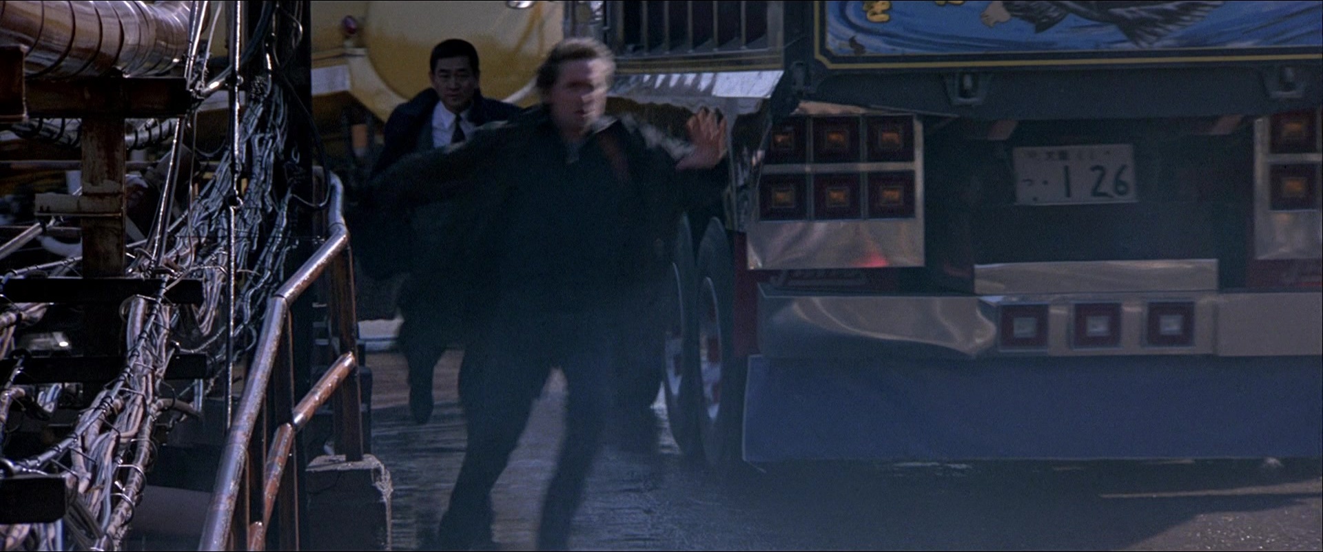 Black Rain (1989), wide, 2.39:1 — film still