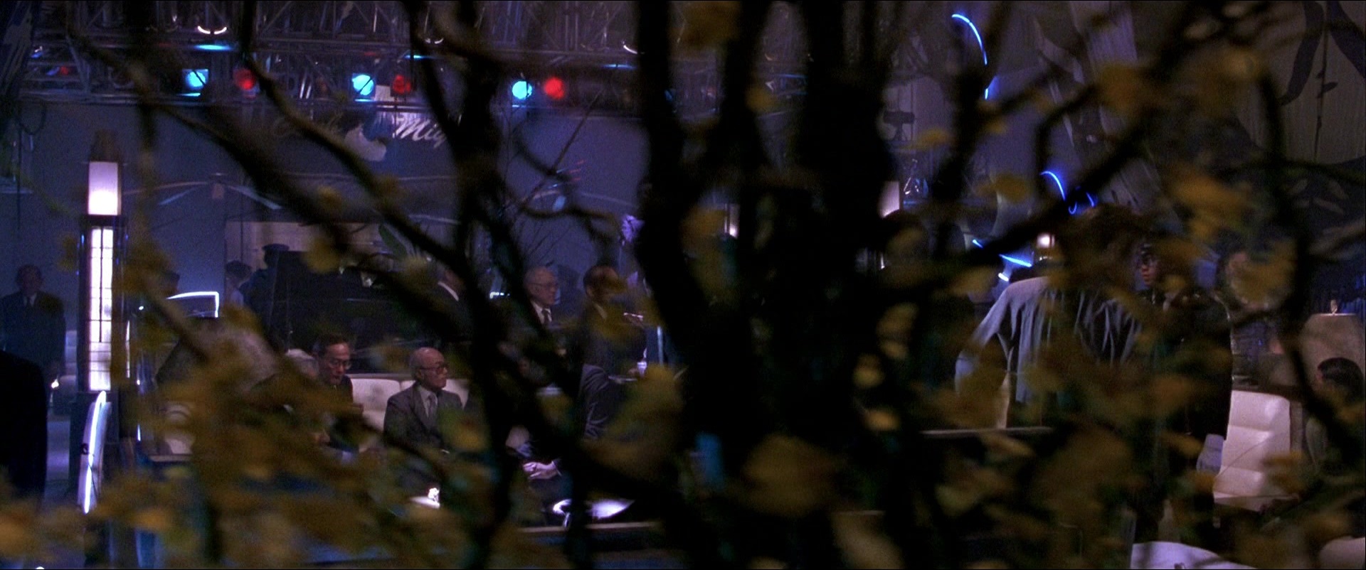 Black Rain (1989), wide, 2.39:1 — film still