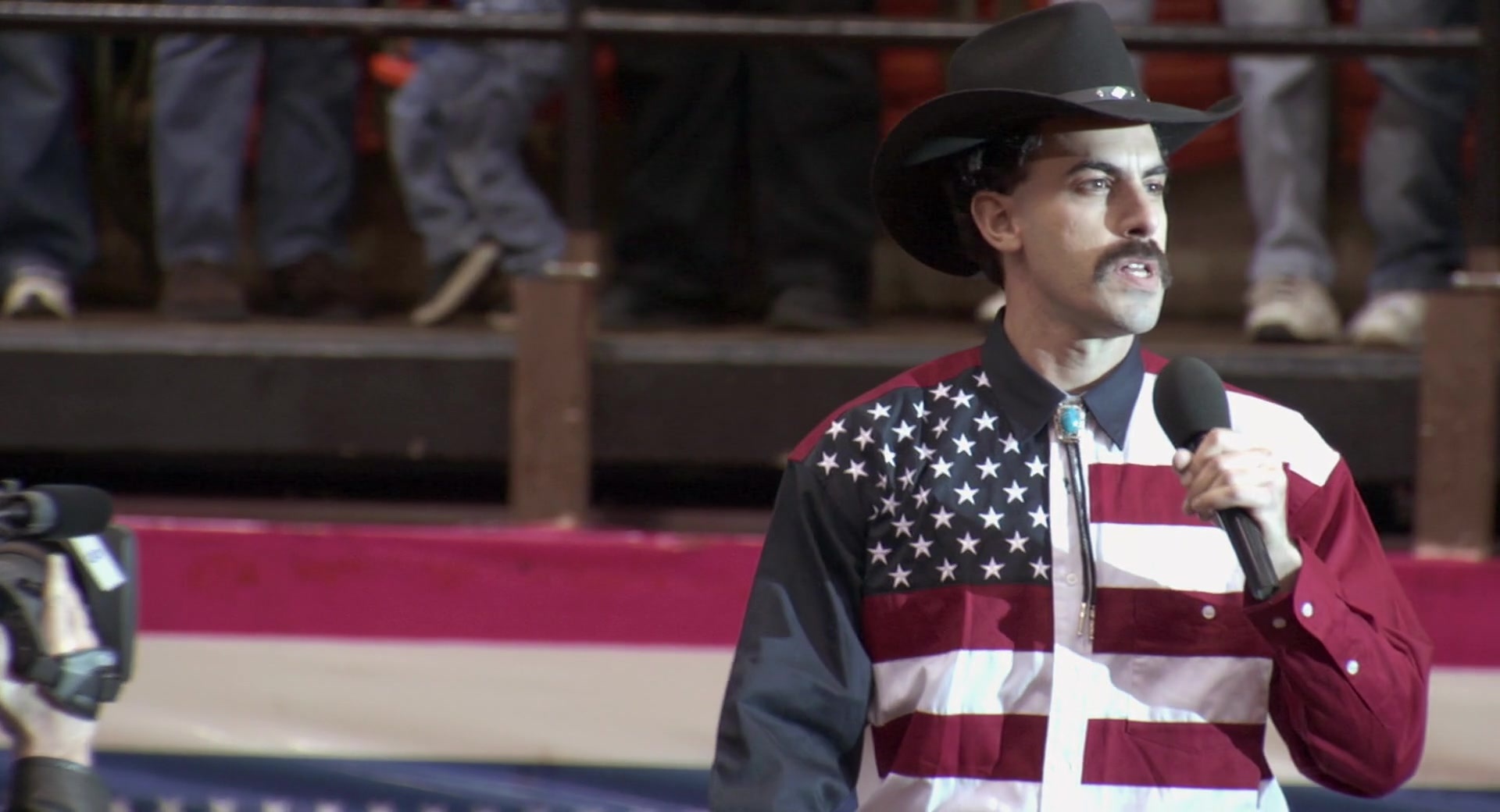 Borat: Cultural Learnings of America for Make Benefit Glorious Nation of Kazakhstan (2006), wide, 1.85:1 — film still