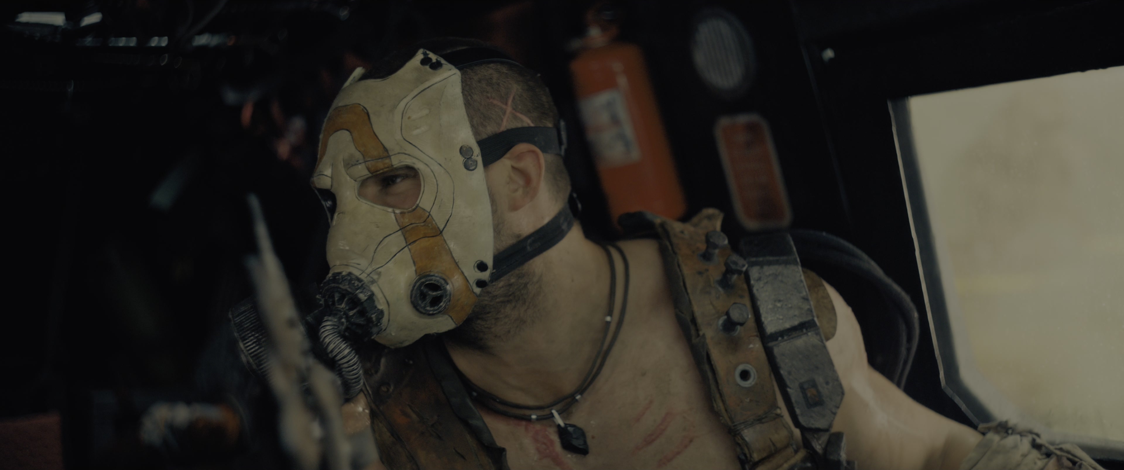Borderlands (2024), close, 2.39:1 — film still