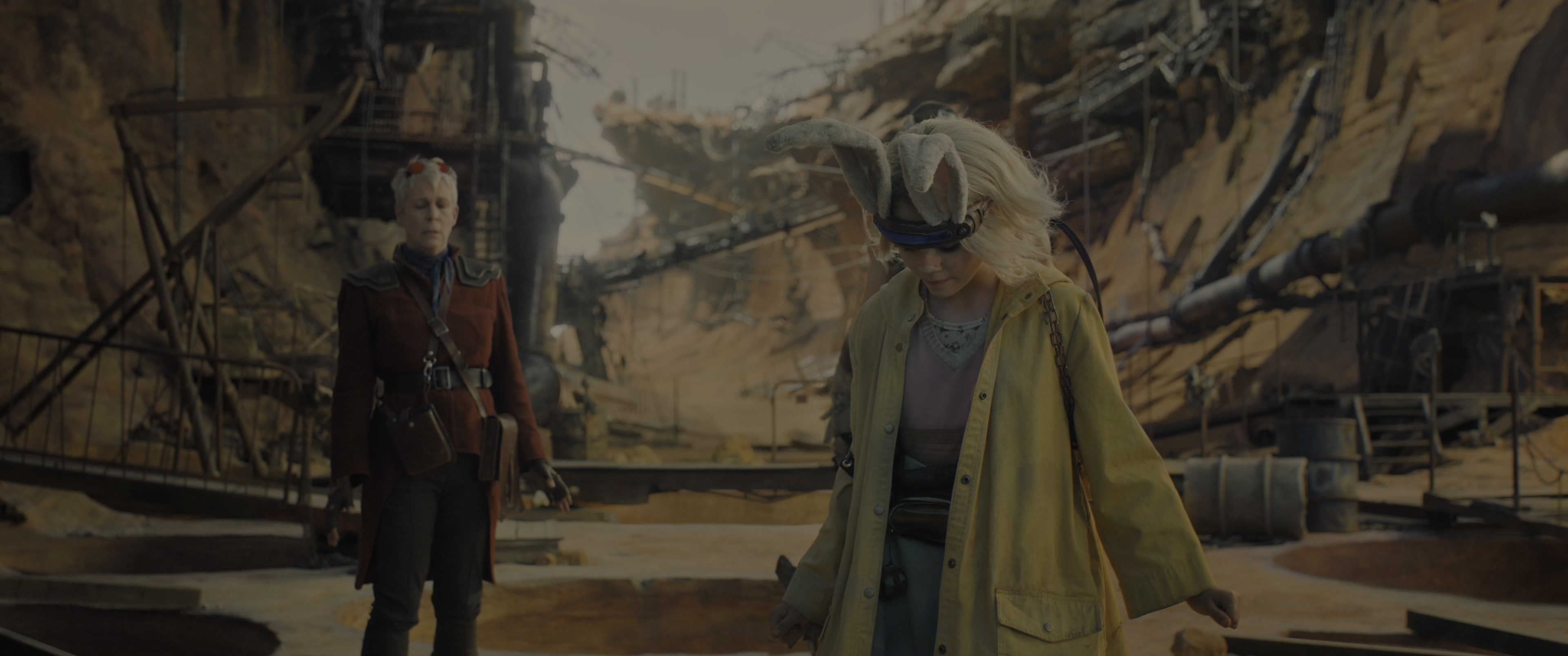 Borderlands (2024), wide, 2.39:1 — film still