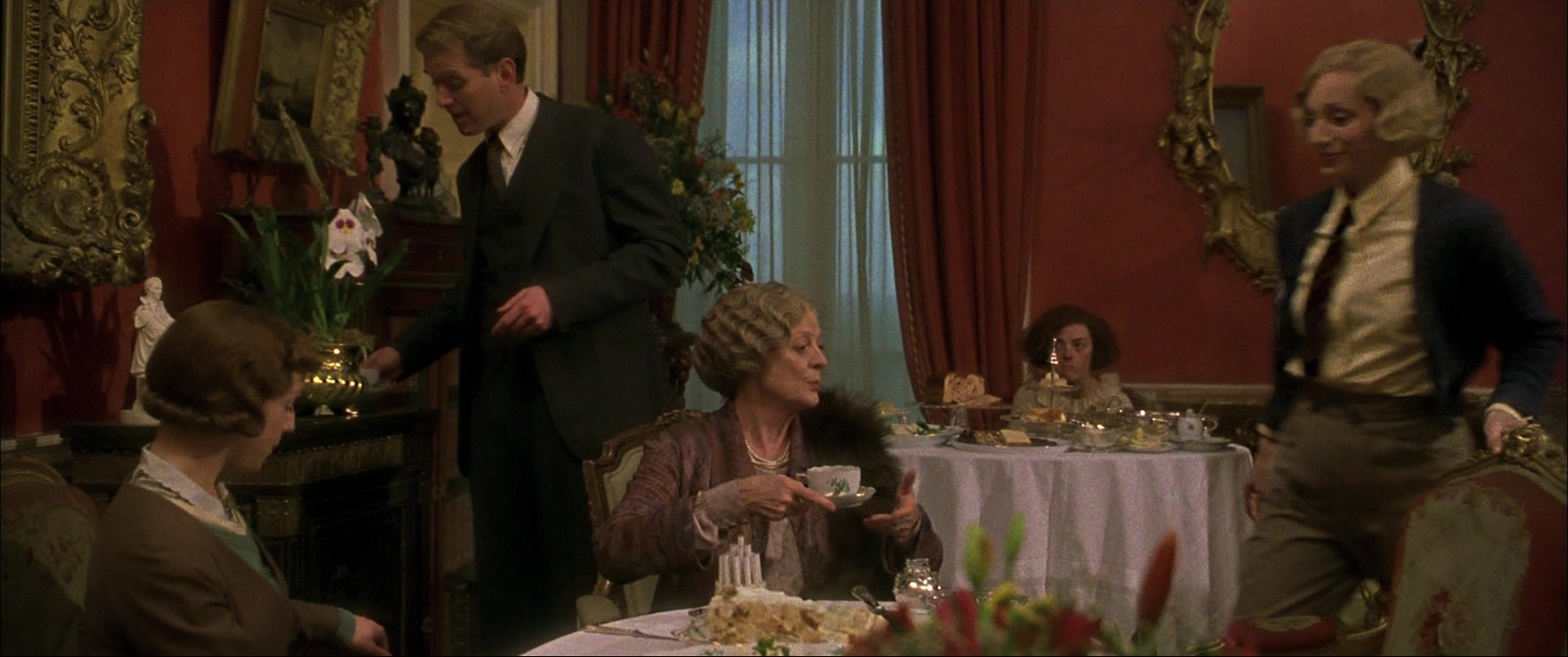 Gosford Park (2001), wide, 2.39:1 — film still