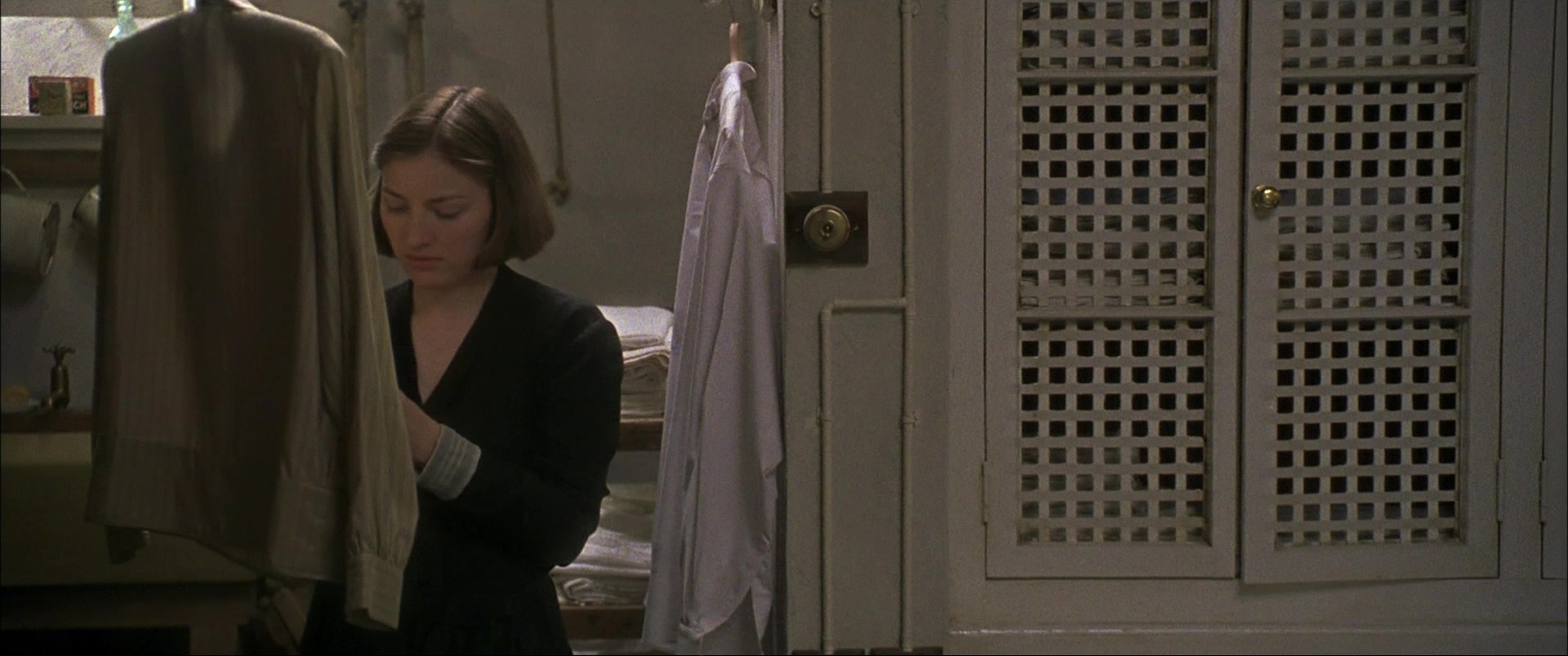 Gosford Park (2001), wide, 2.39:1 — film still