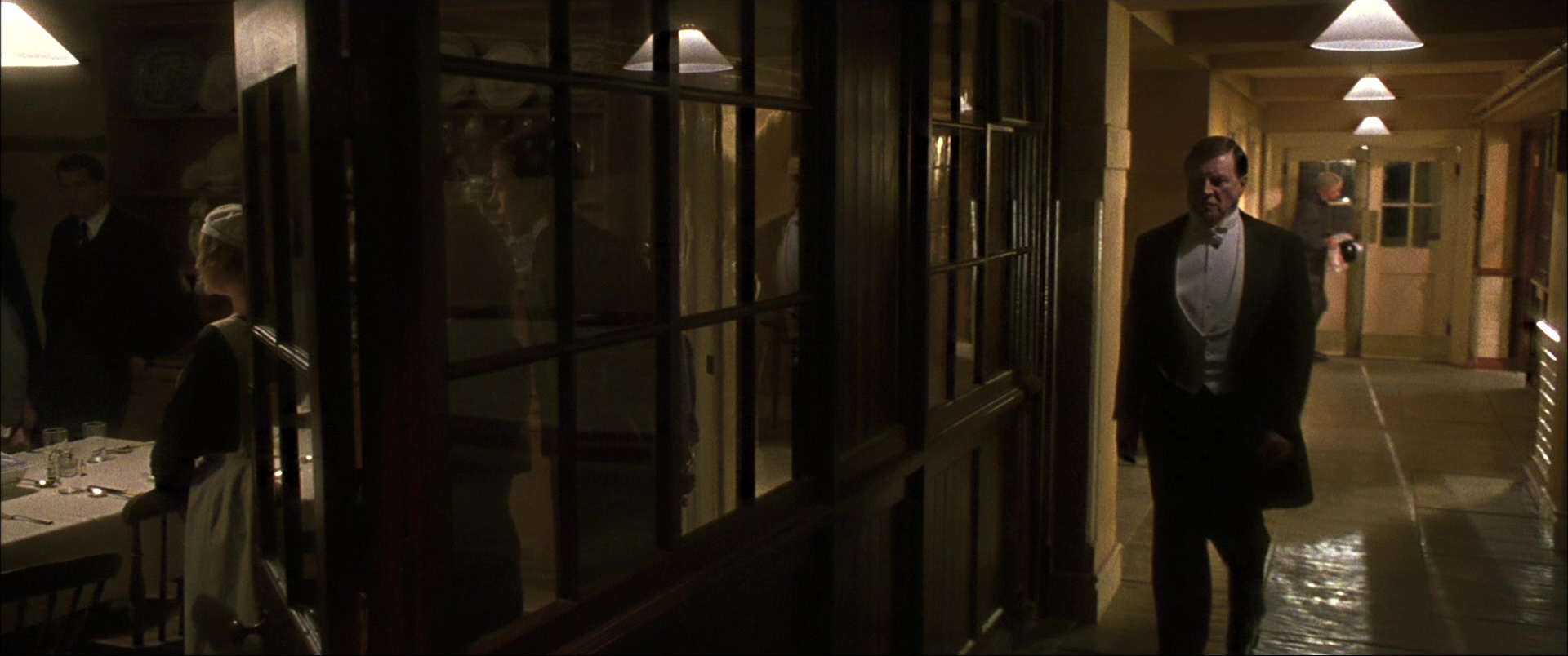 Gosford Park (2001), wide, 2.39:1 — film still