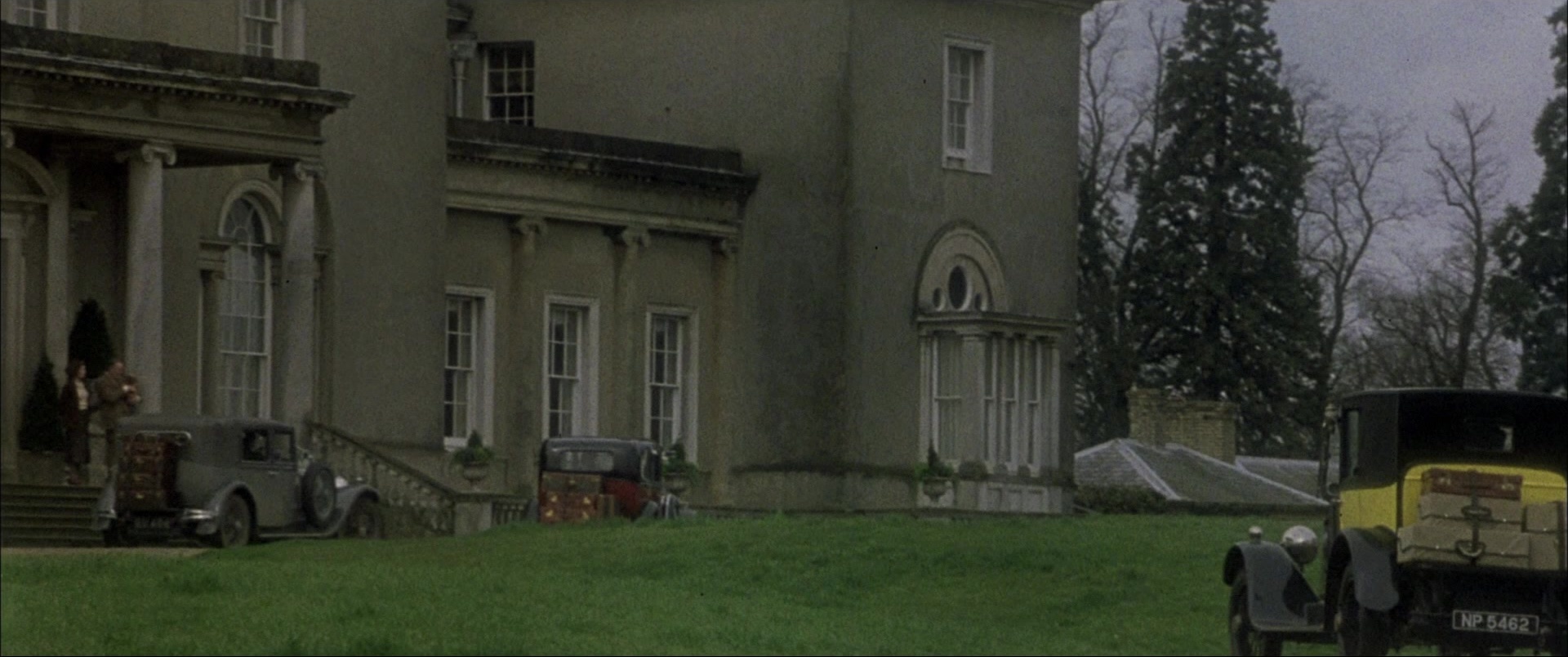 Gosford Park (2001), wide, 2.39:1 — film still