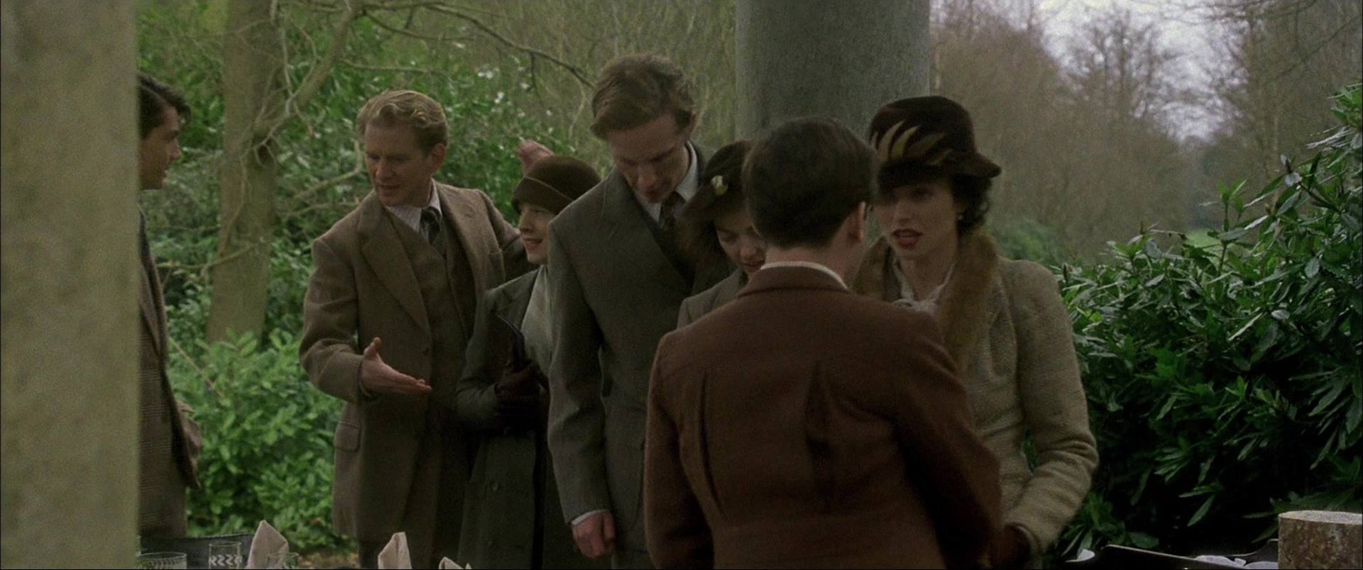 Gosford Park (2001), wide, 2.39:1 — film still