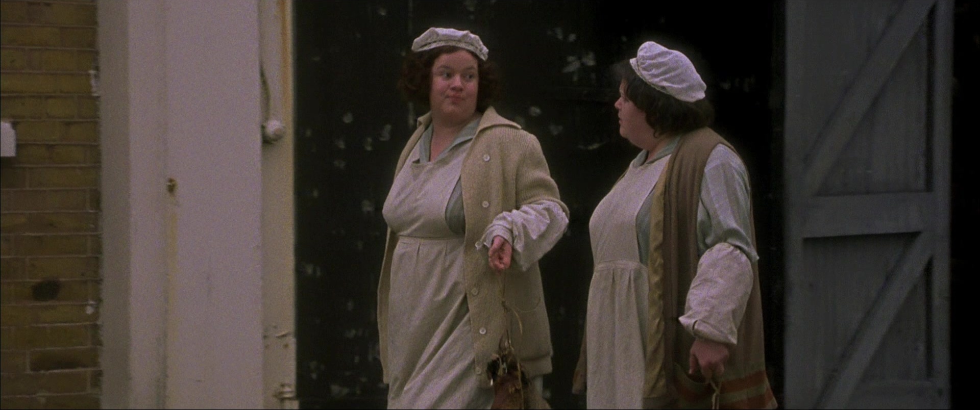 Gosford Park (2001), wide, 2.39:1 — film still