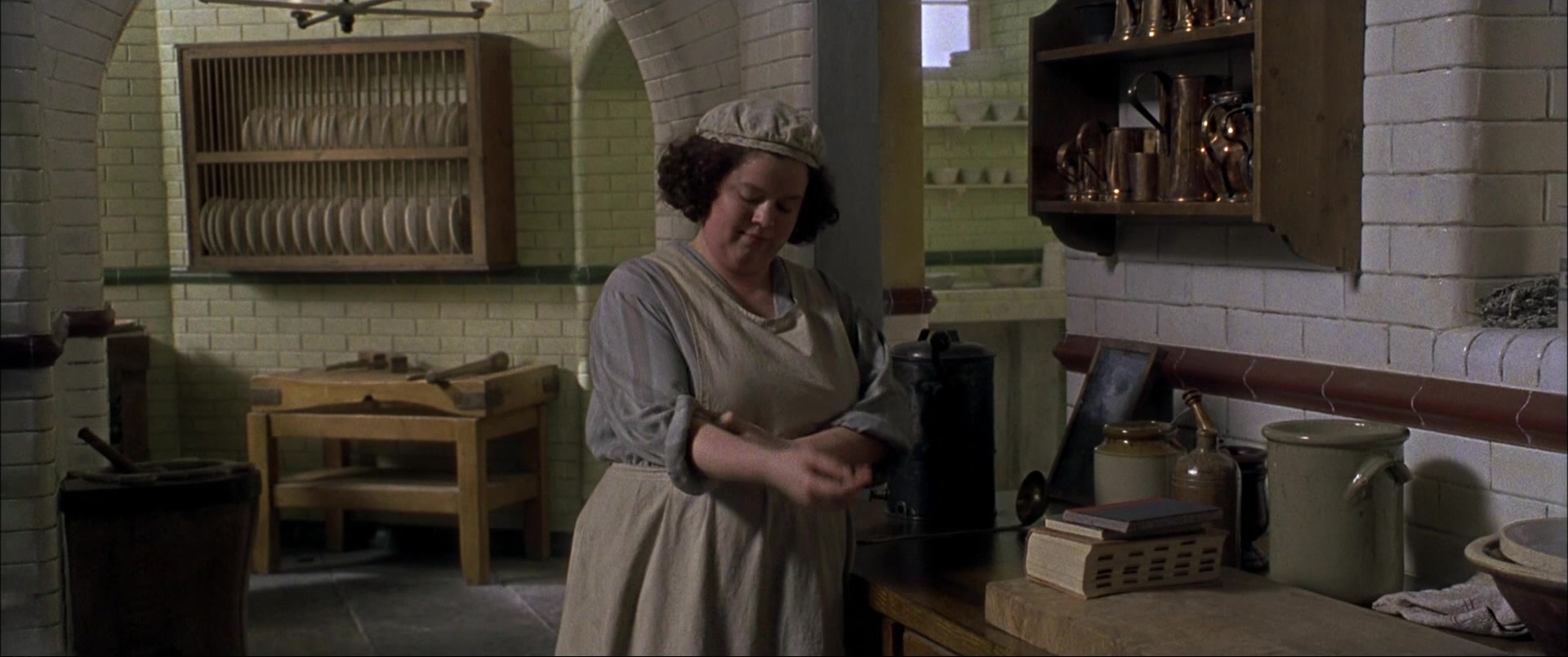 Gosford Park (2001), wide, 2.39:1 — film still