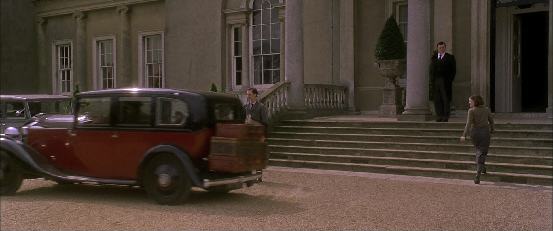 Gosford Park (2001), wide, 2.39:1 — film still