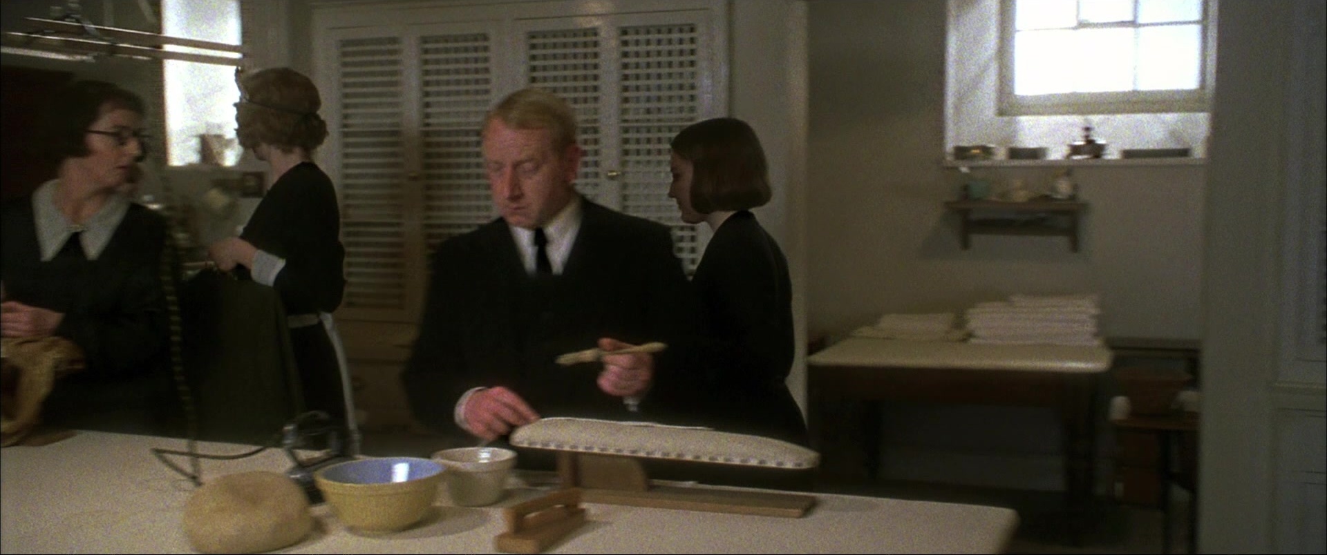 Gosford Park (2001), wide, 2.39:1 — film still