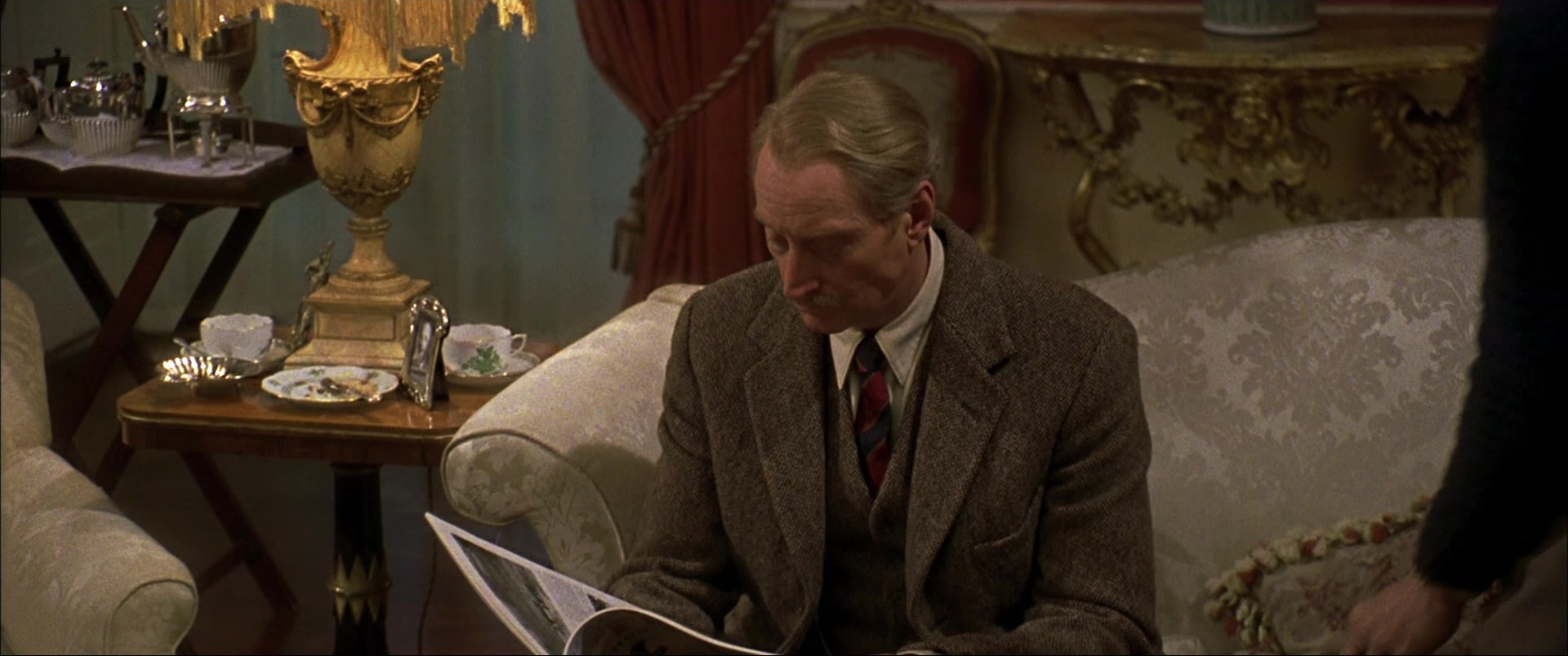 Gosford Park (2001), wide, 2.39:1 — film still