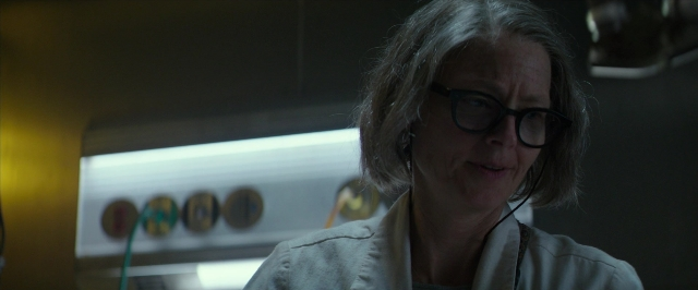 Frame from Hotel Artemis — room, face, hair