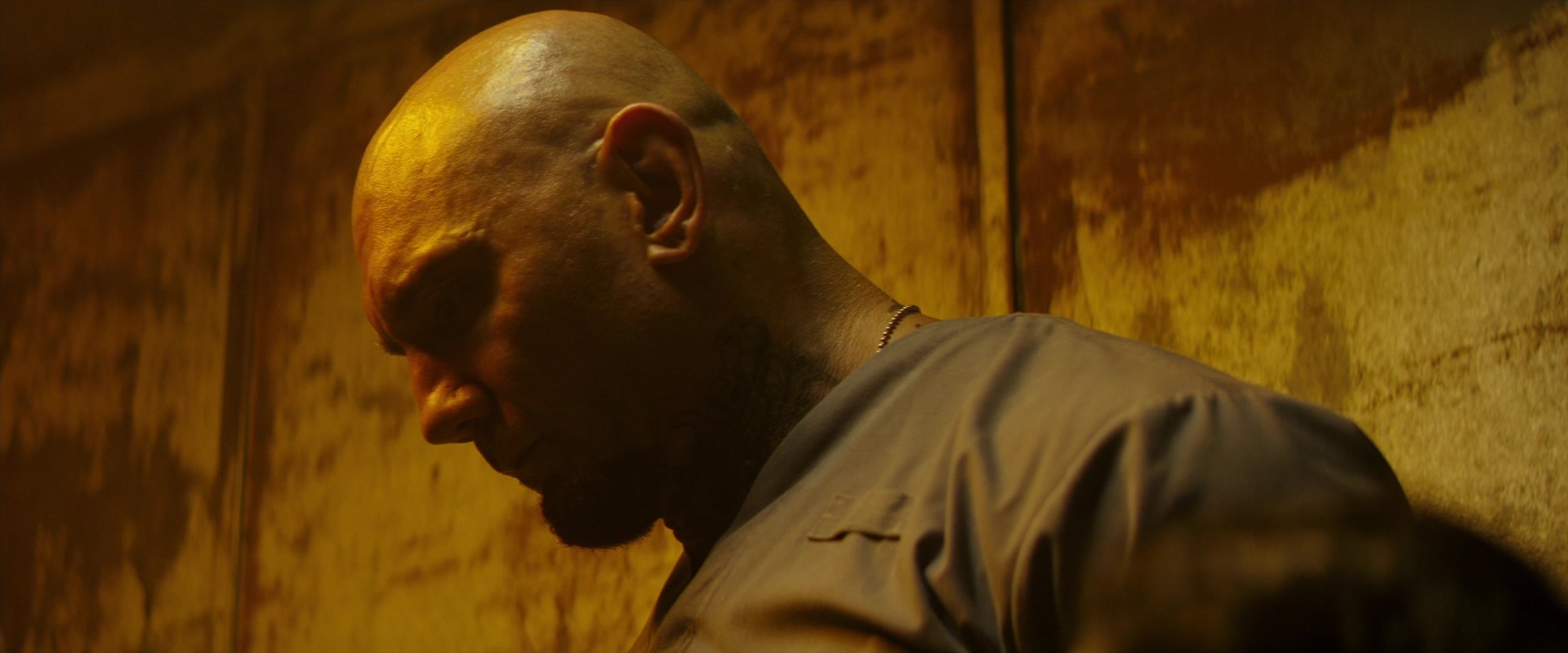 Hotel Artemis (2018), wide, 2.40:1 — film still