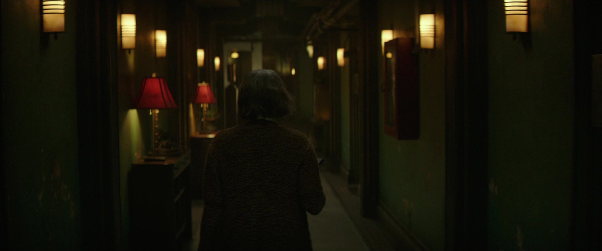 Hotel Artemis (2018), wide, 2.40:1 — film still