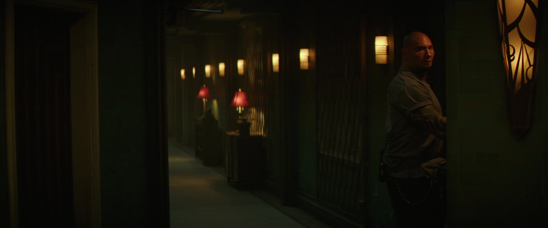 Hotel Artemis (2018), wide, 2.40:1 — film still