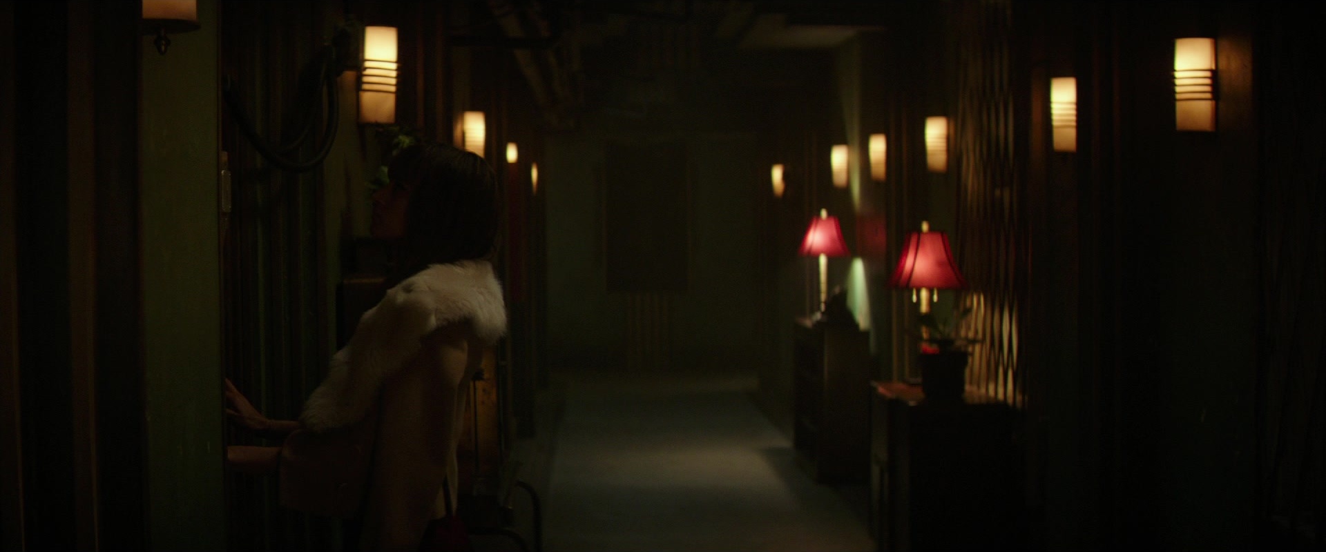 Hotel Artemis (2018), wide, 2.40:1 — film still
