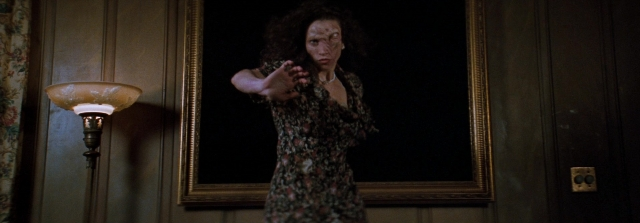 In the Mouth of Madness — film still