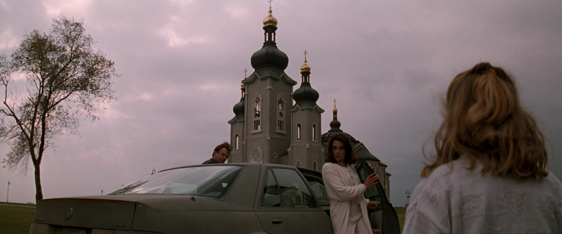 In the Mouth of Madness (1991), wide, 2.40:1 — film still