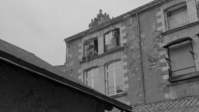 In the Mouth of Madness — film still