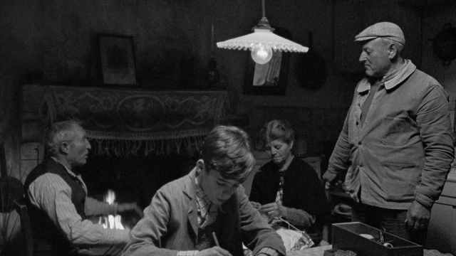 In the Mouth of Madness — film still