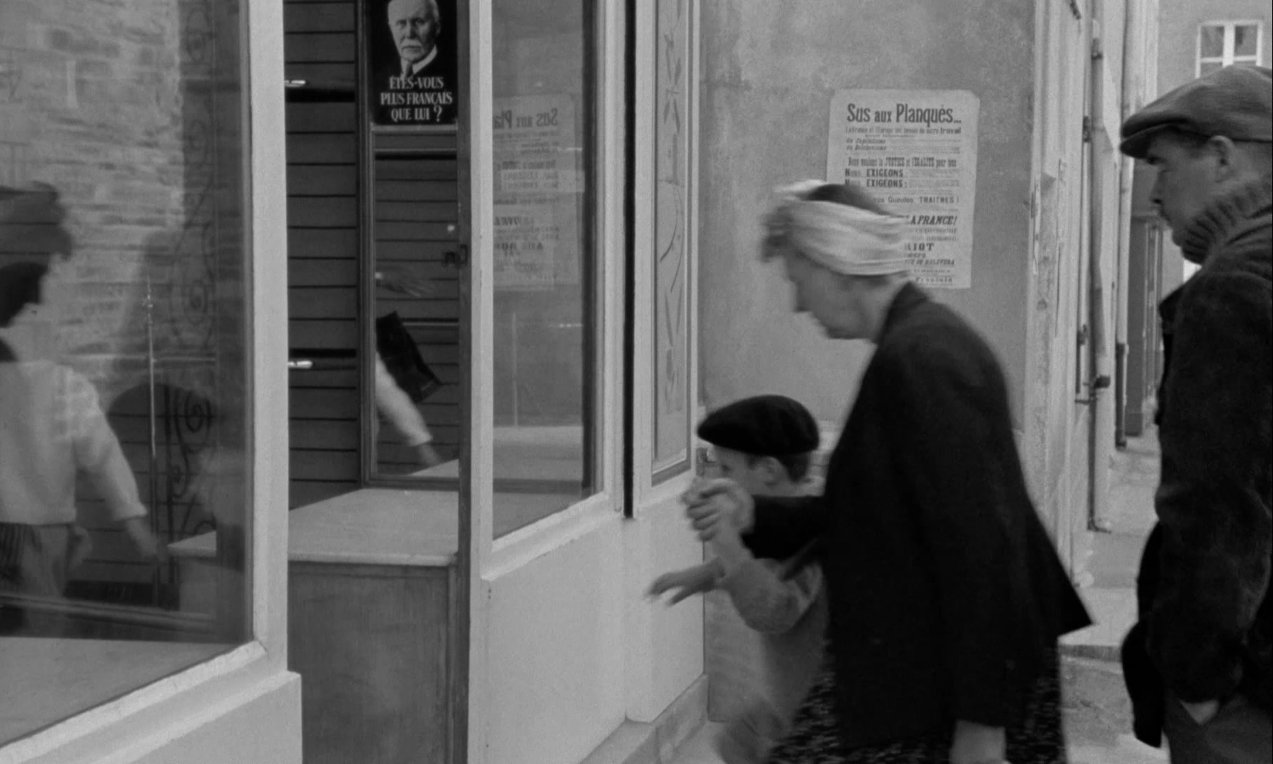 In the Mouth of Madness (1991), wide, 1.67:1 — film still