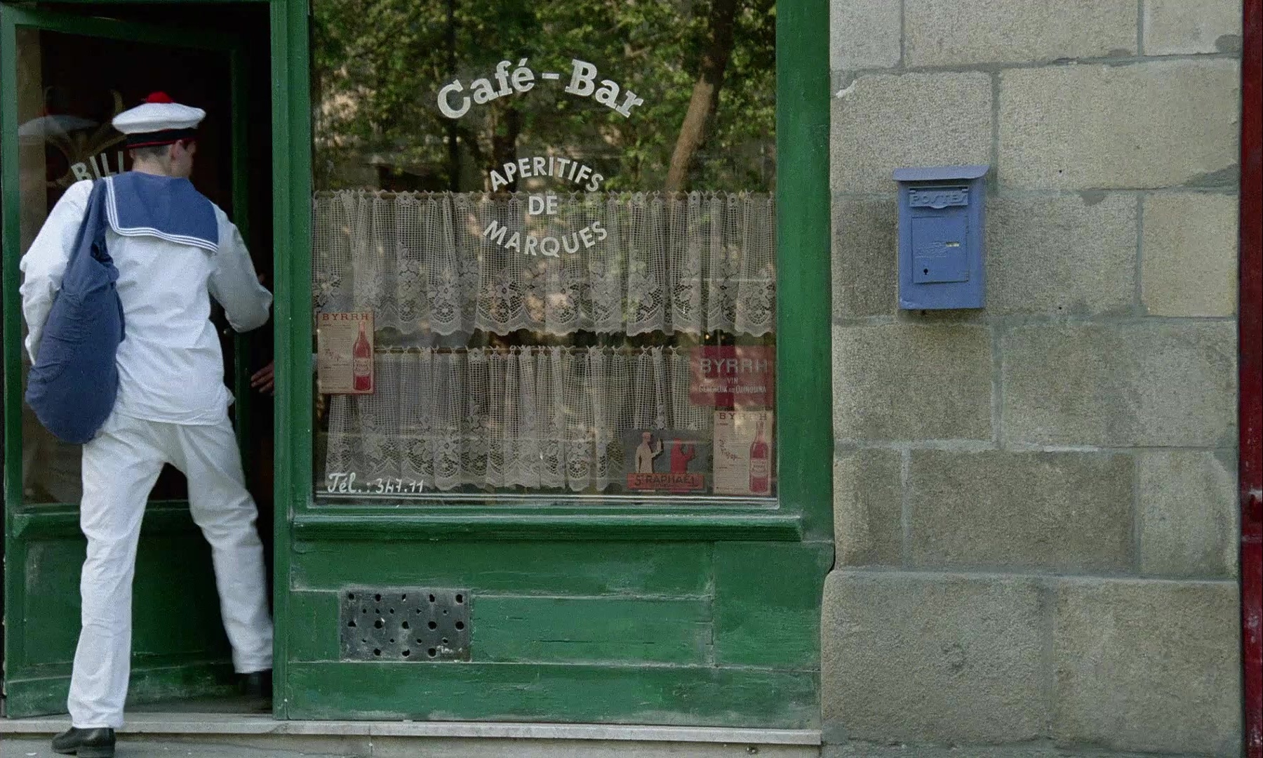 In the Mouth of Madness (1991), wide, 1.67:1 — film still