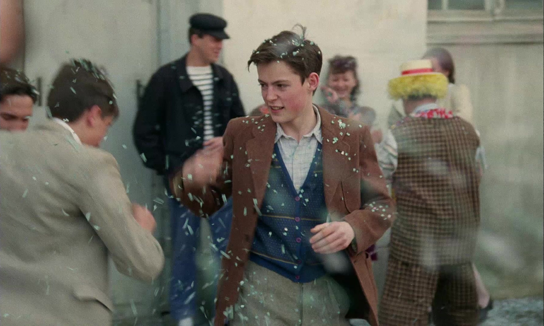 In the Mouth of Madness (1991), wide, 1.67:1 — film still