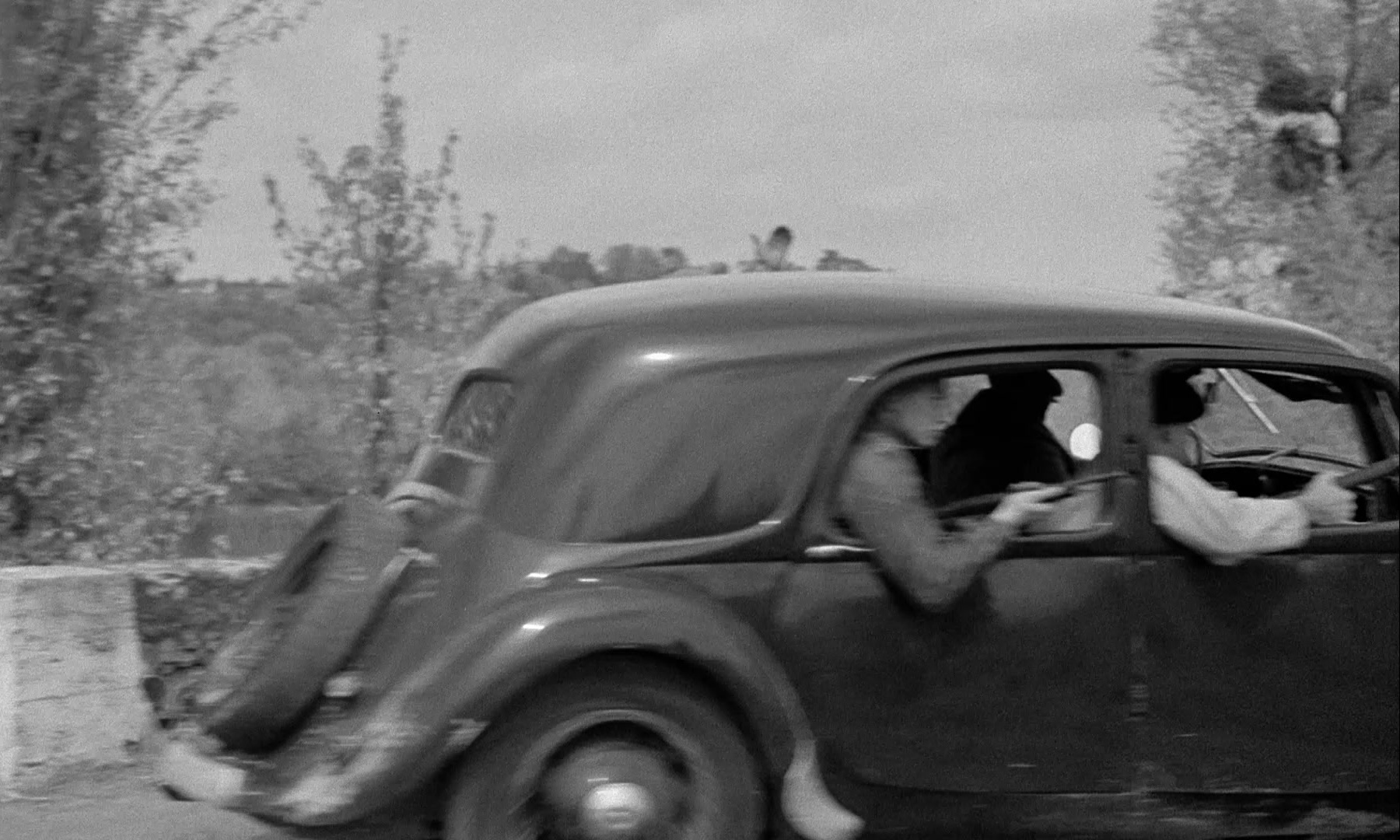 In the Mouth of Madness (1991), unknown, 1.67:1 — film still