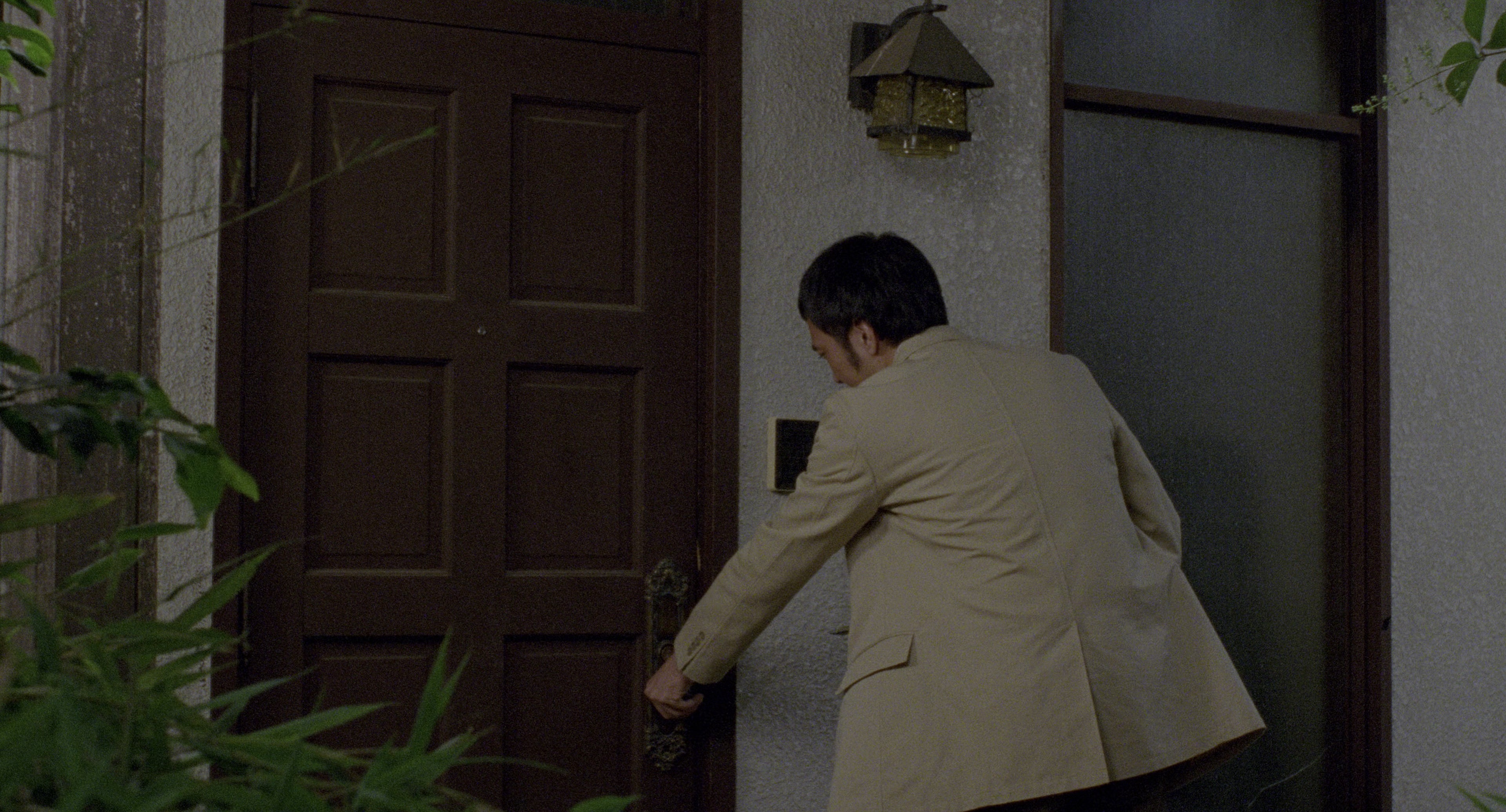 Ju-on (2002), wide, 1.85:1 — film still