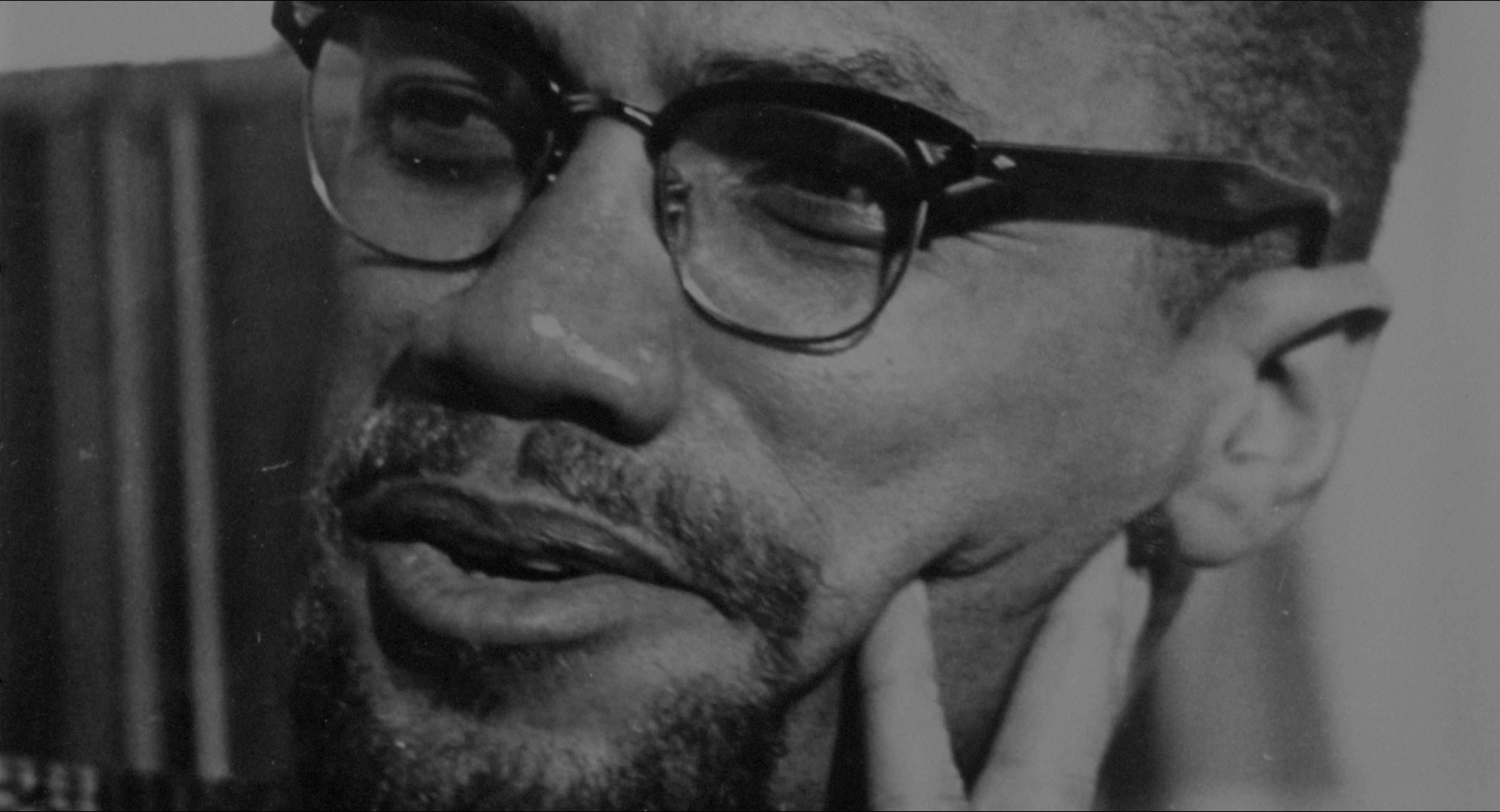 Malcolm (1992), wide, 1.85:1 — film still