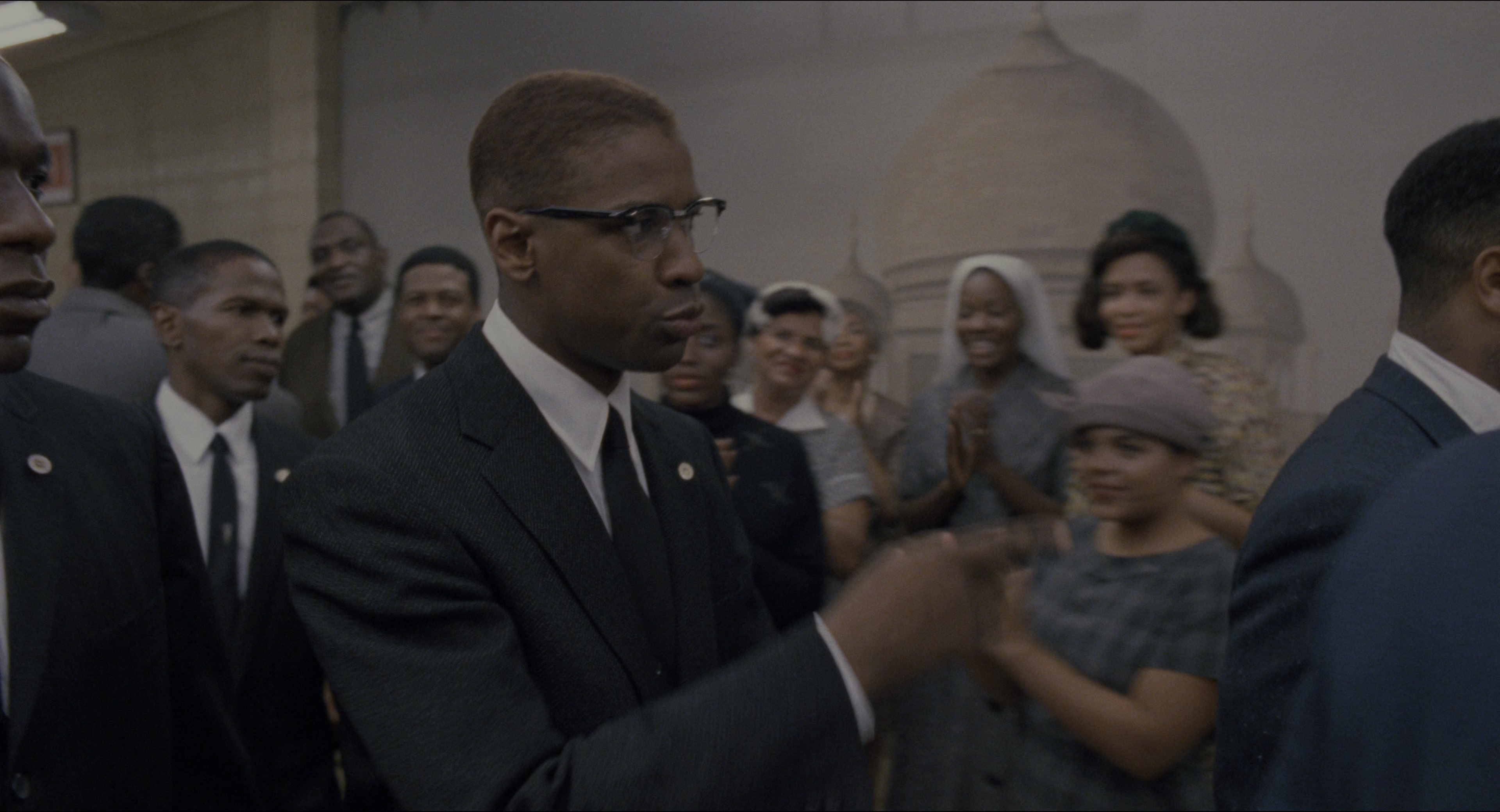 Malcolm (1992), wide, 1.85:1 — film still