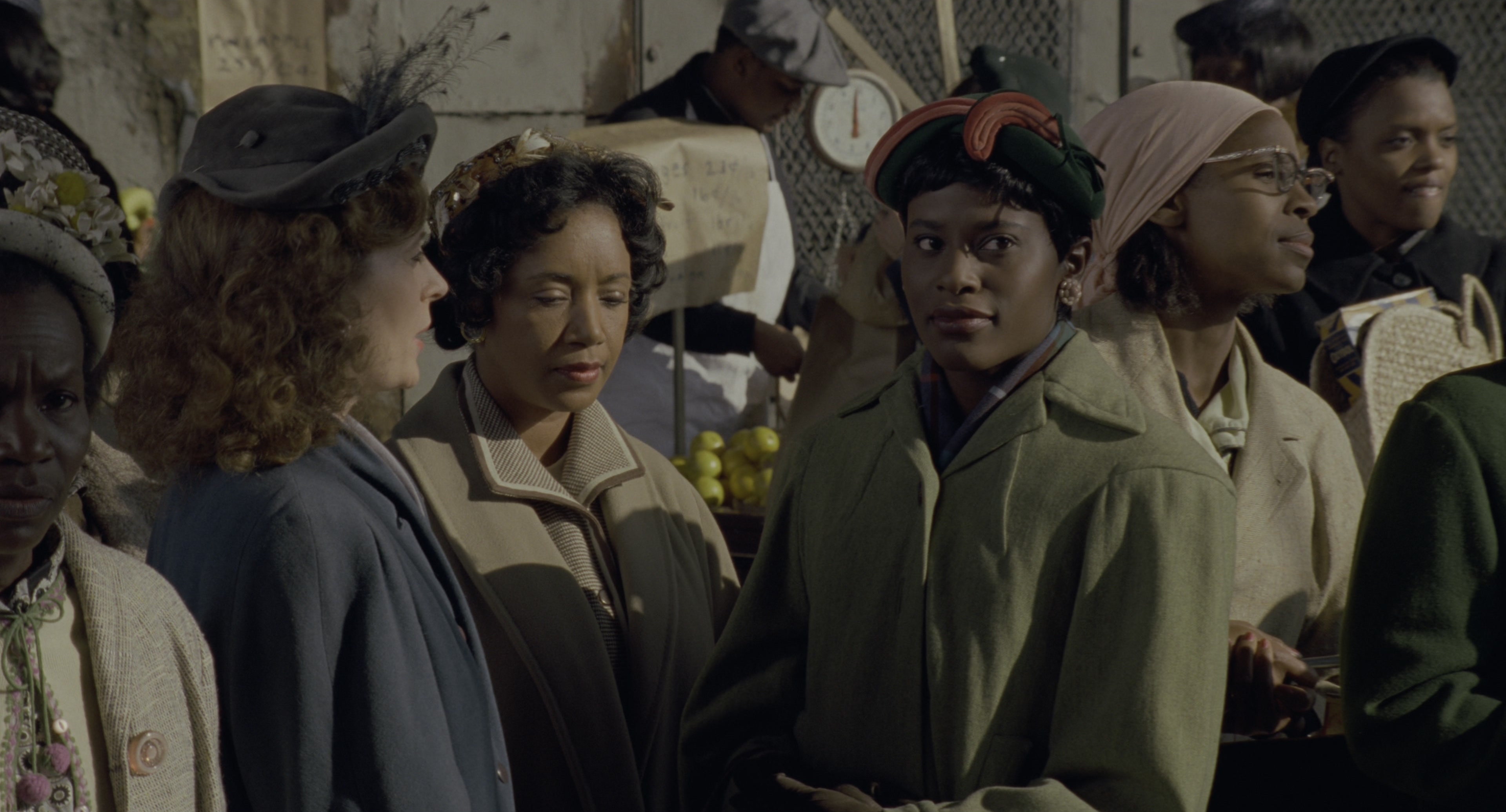 Malcolm (1992), wide, 1.85:1 — film still