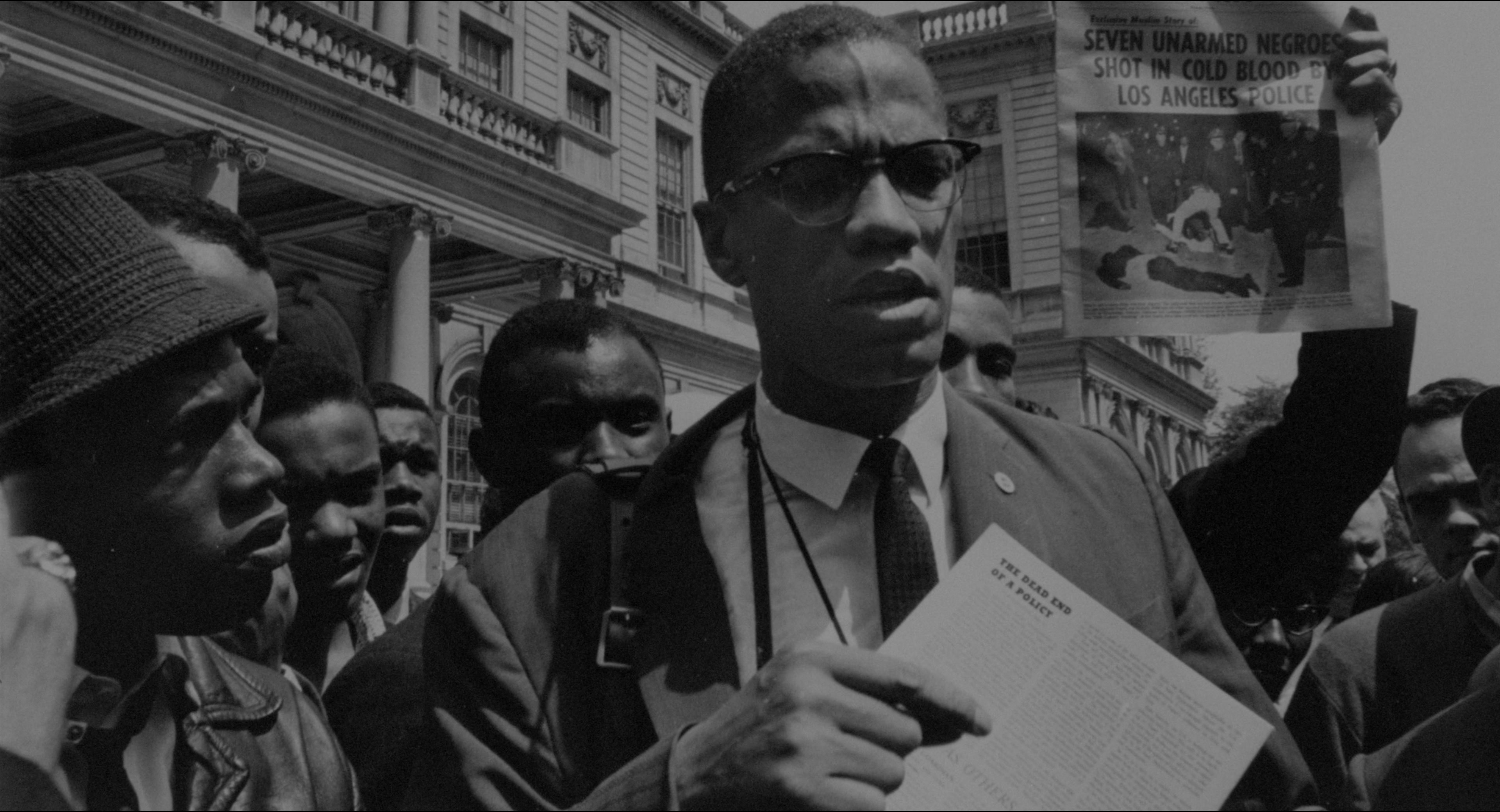 Malcolm (1992), medium, 1.85:1 — film still