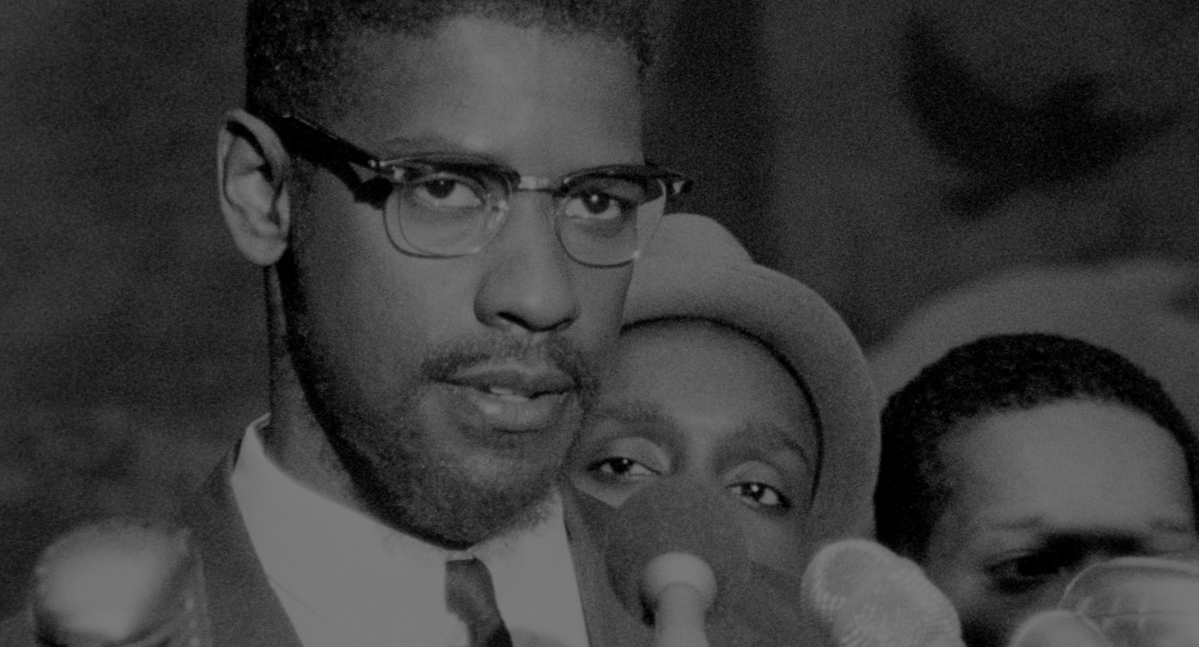 Malcolm (1992), close, 1.85:1 — film still