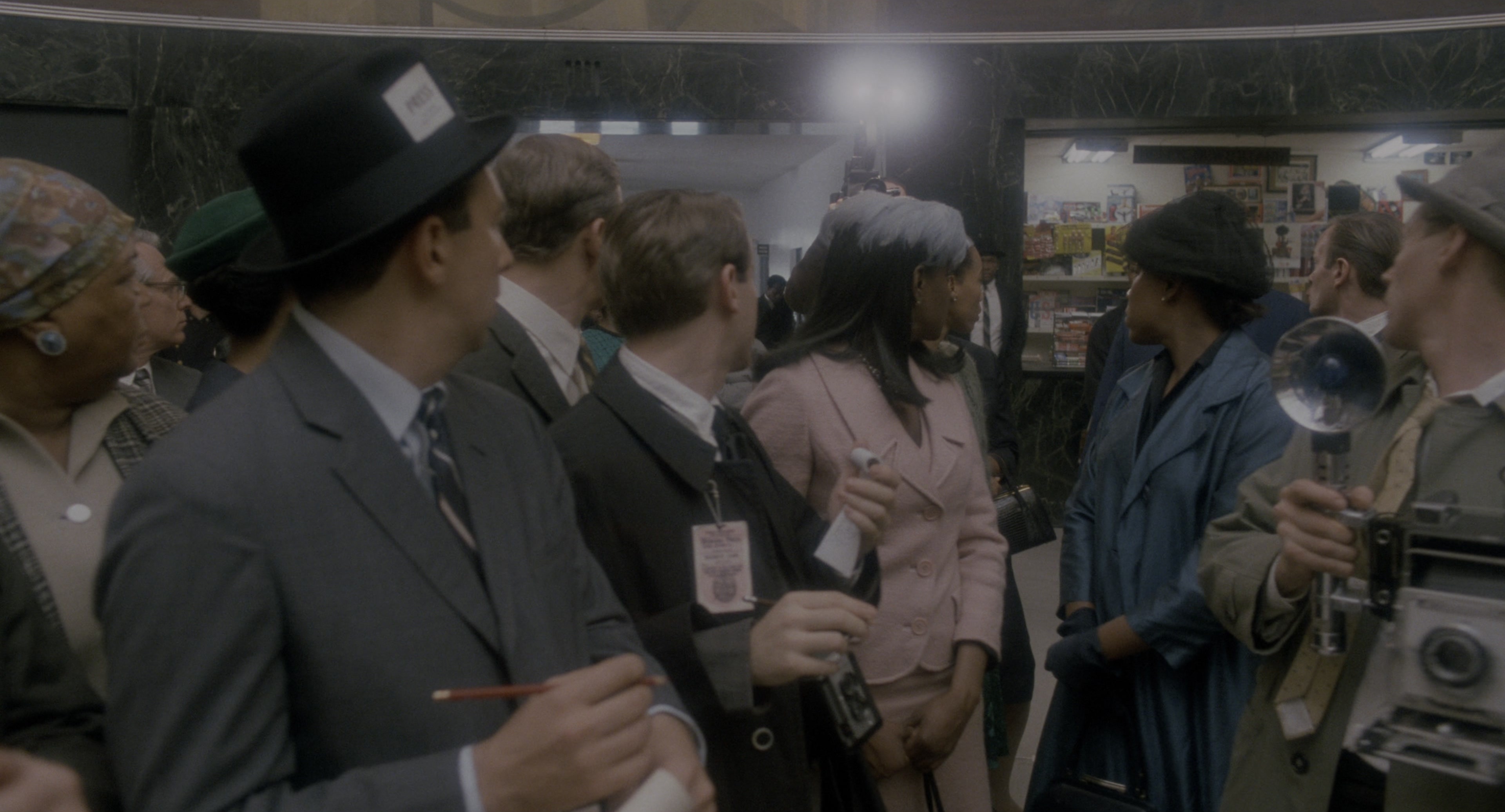 Malcolm (1992), wide, 1.85:1 — film still