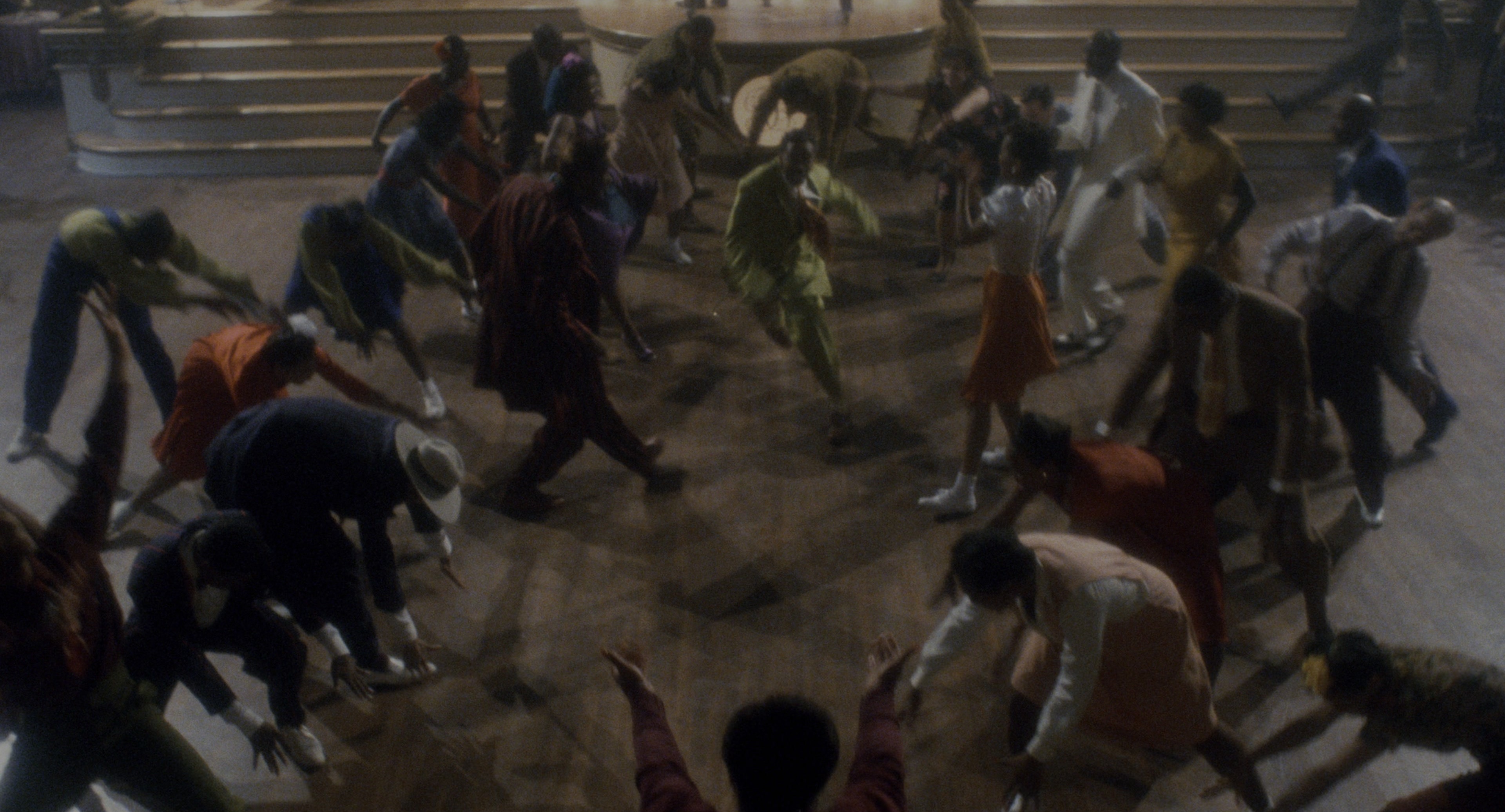 Malcolm (1992), wide, 1.85:1 — film still