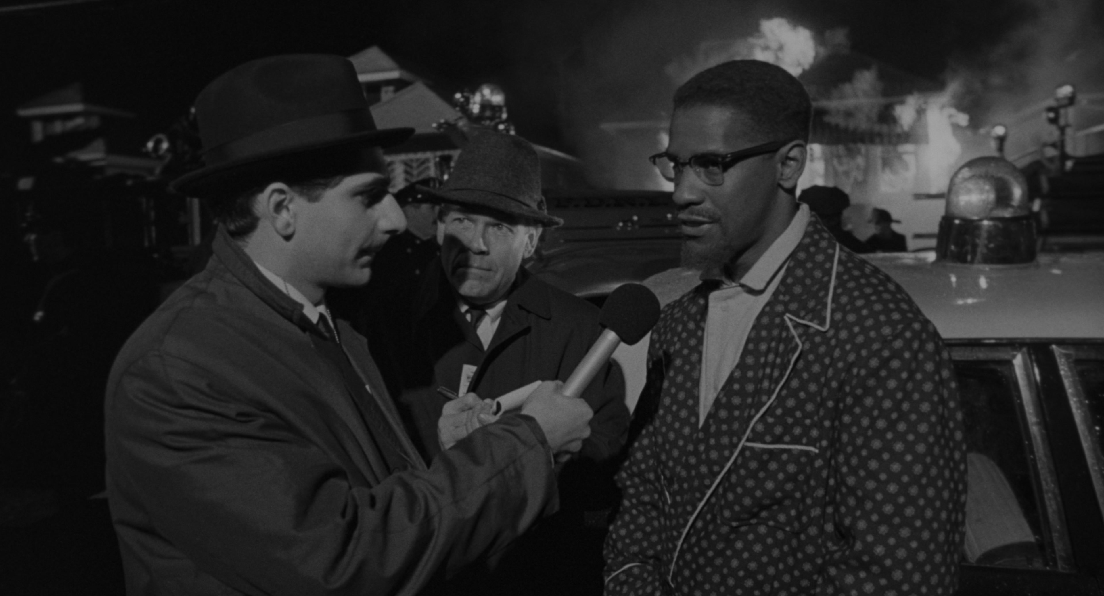 Malcolm (1992), wide, 1.85:1 — film still