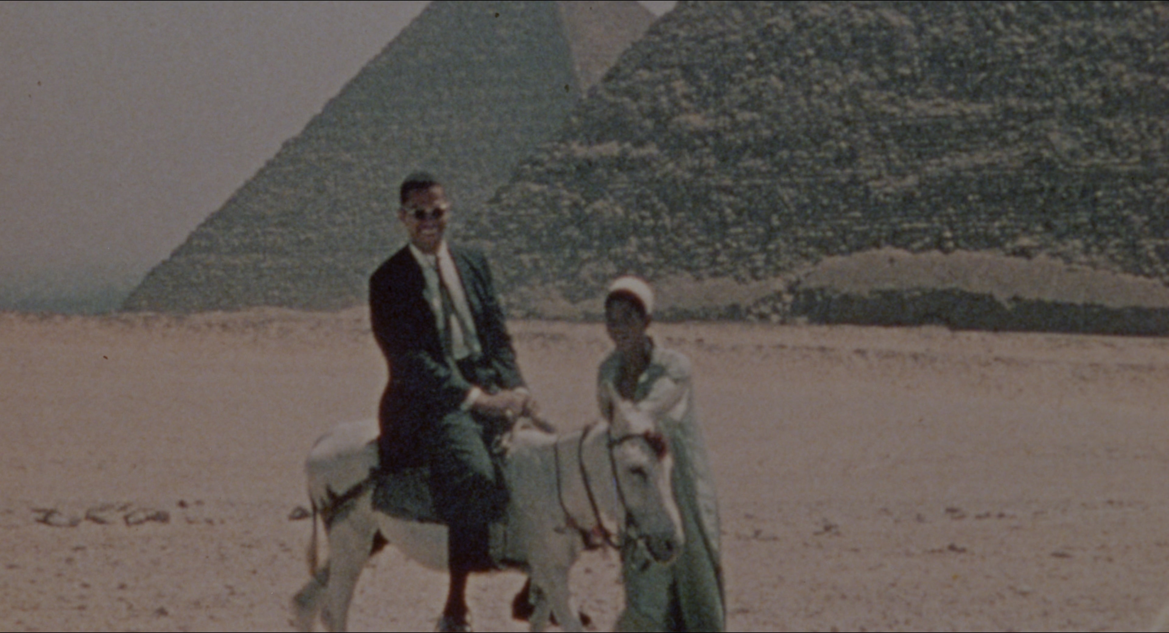 Malcolm (1992), wide, 1.85:1 — film still