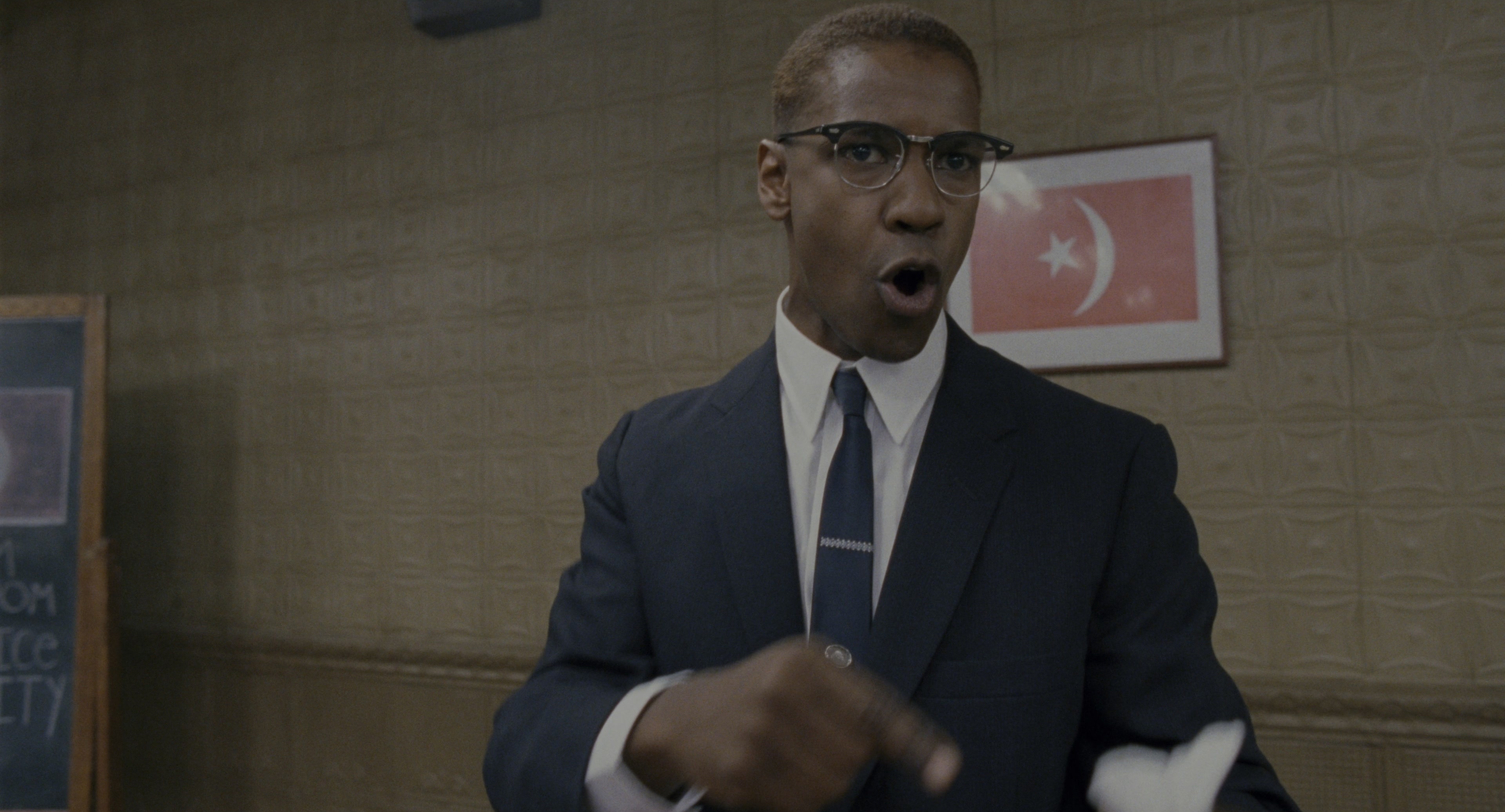 Malcolm (1992), wide, 1.85:1 — film still