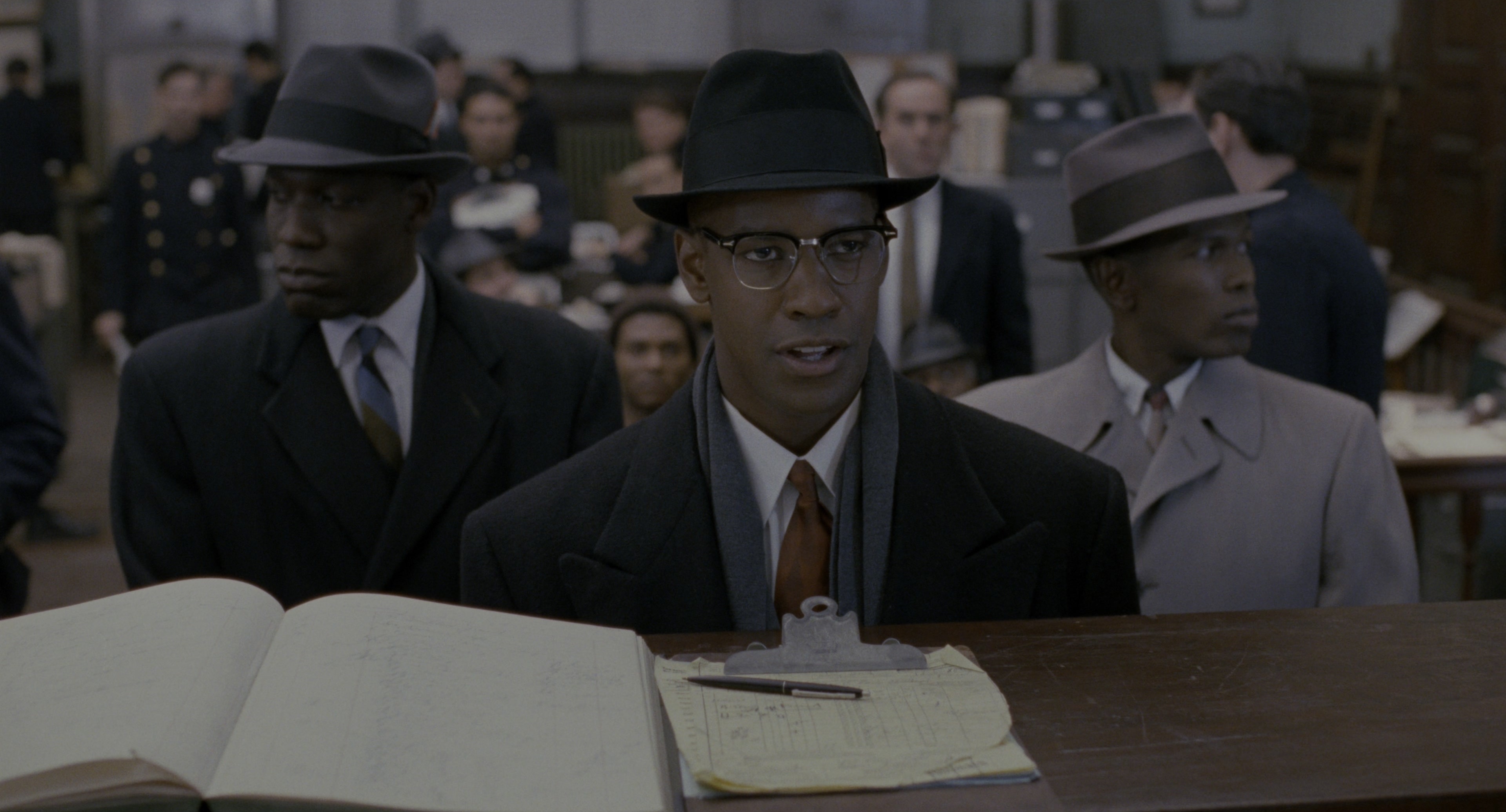 Malcolm (1992), wide, 1.85:1 — film still