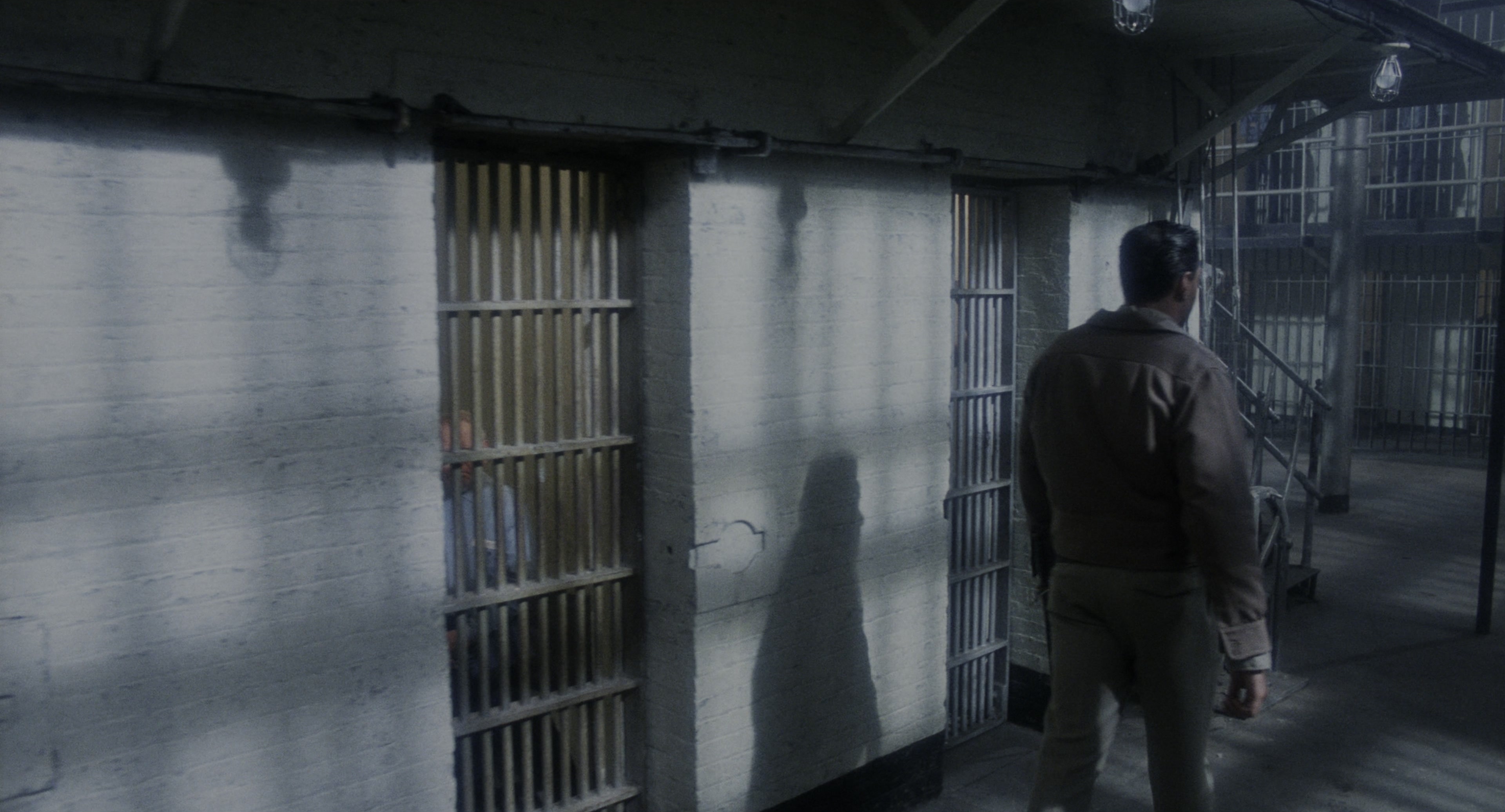 Malcolm (1992), wide, 1.85:1 — film still