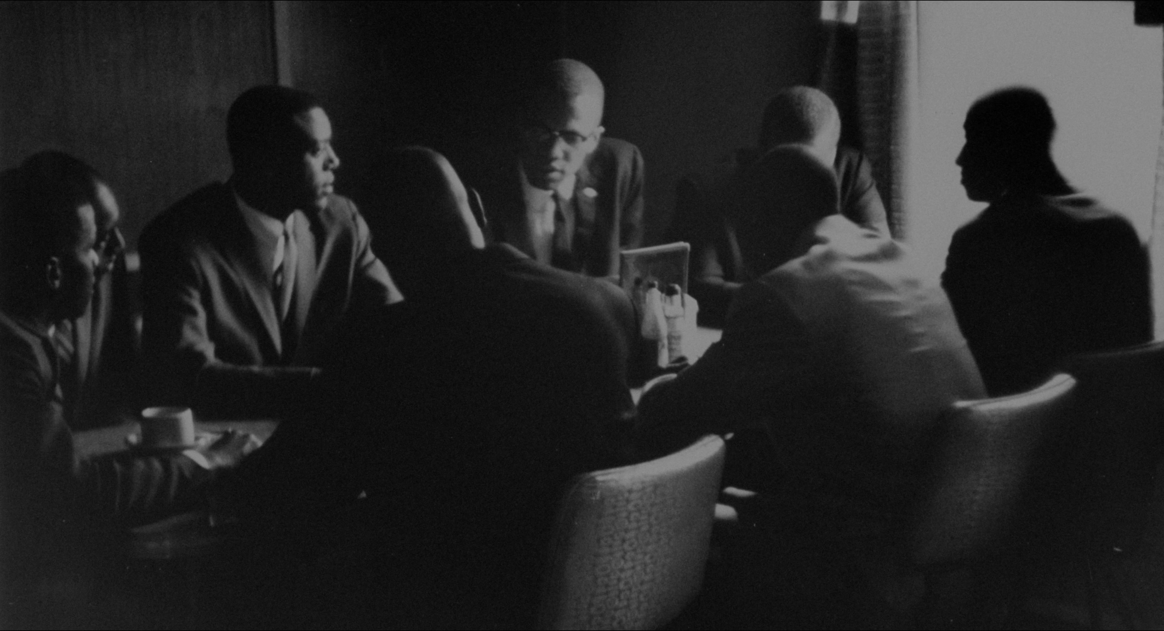 Malcolm (1992), wide, 1.85:1 — film still