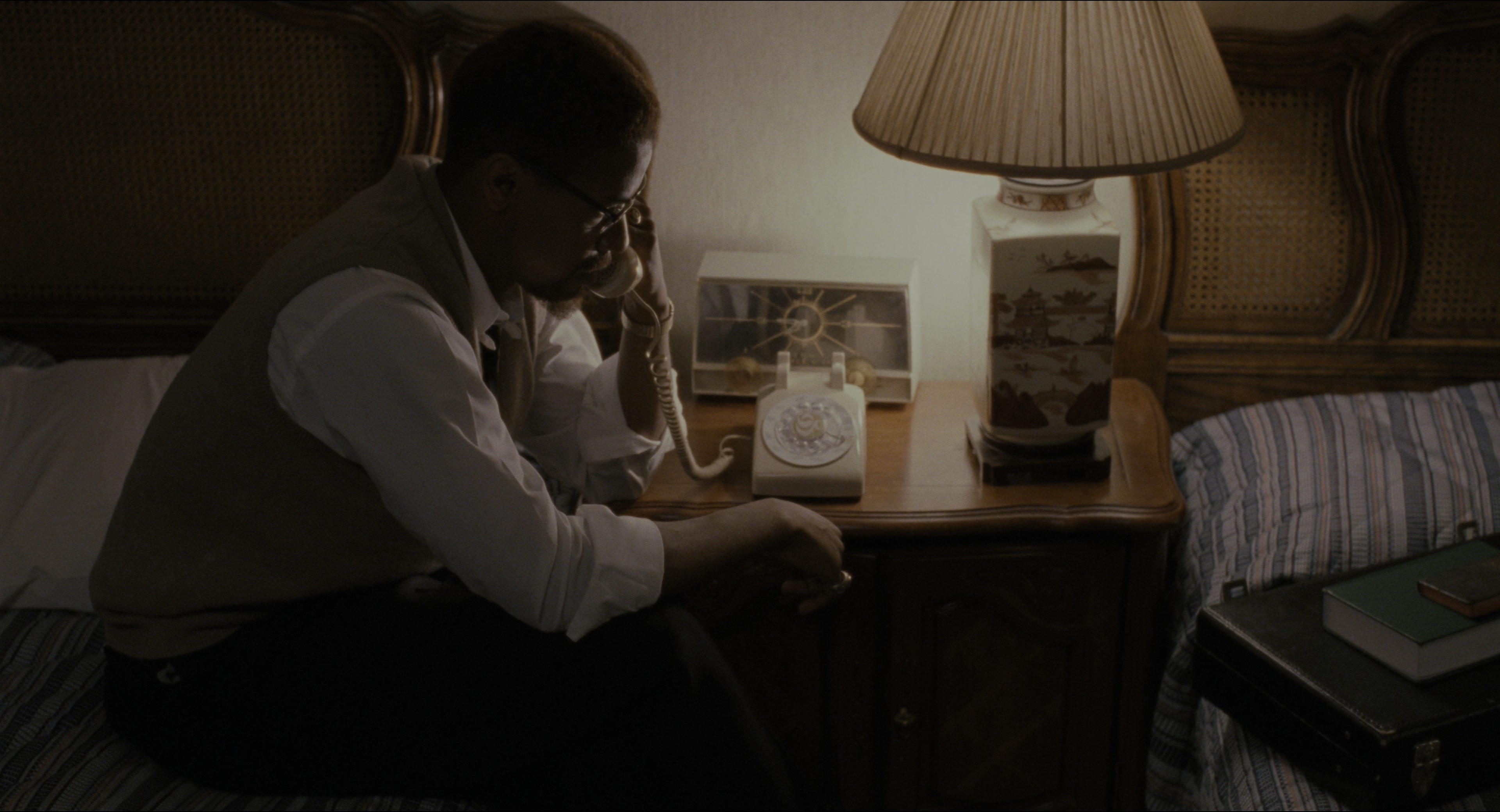 Malcolm (1992), wide, 1.85:1 — film still
