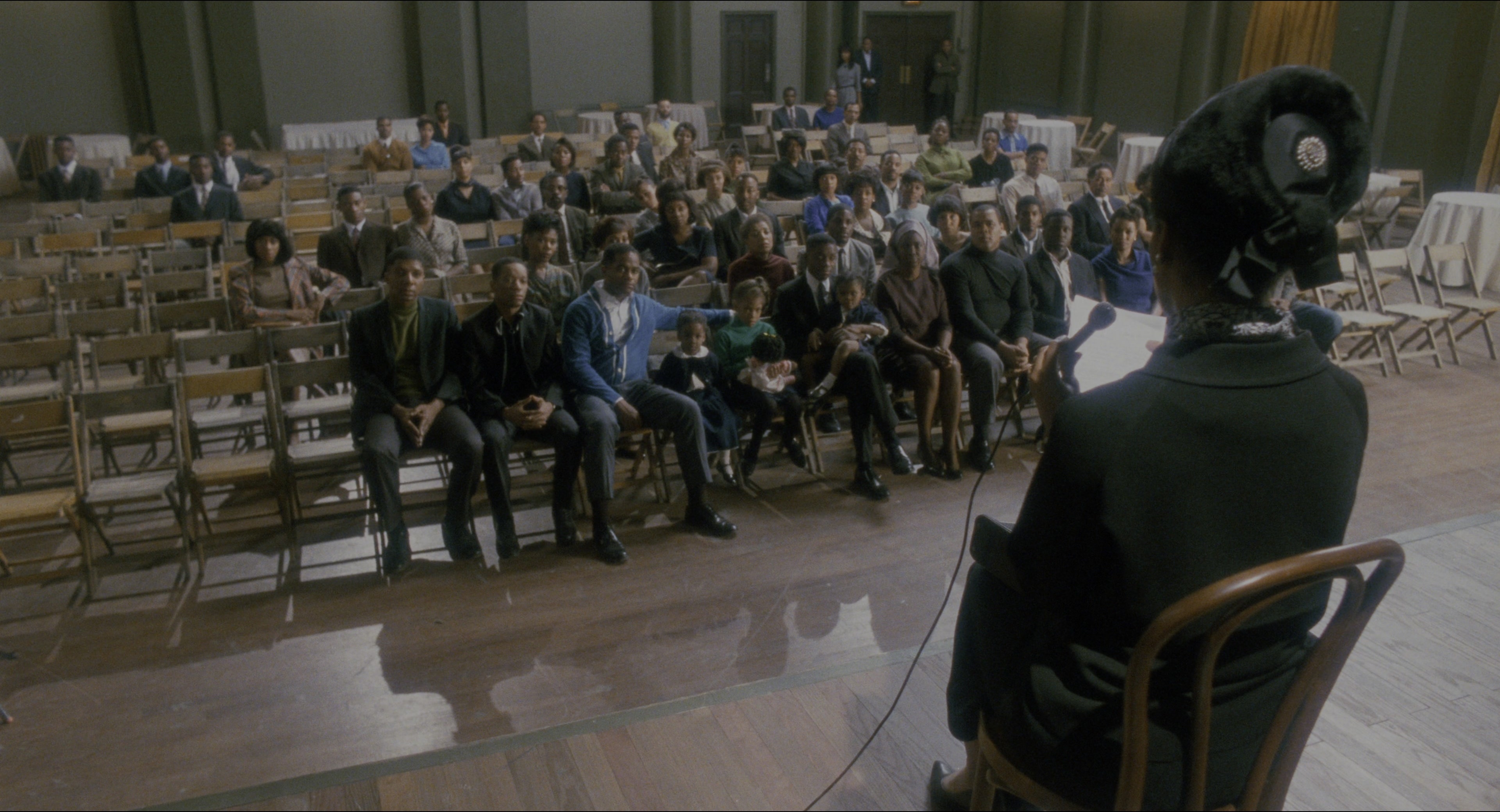 Malcolm (1992), wide, 1.85:1 — film still