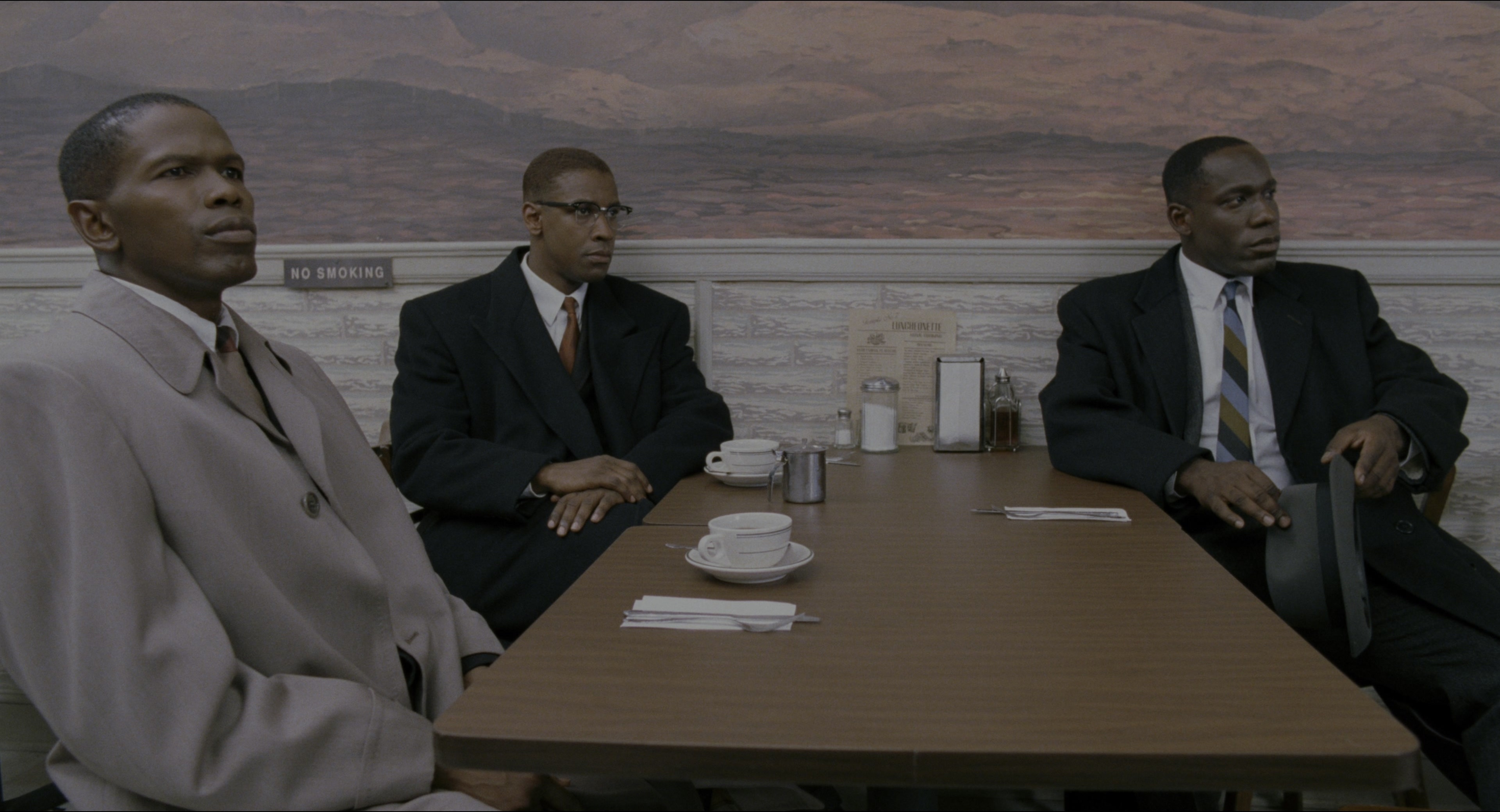 Malcolm (1992), wide, 1.85:1 — film still