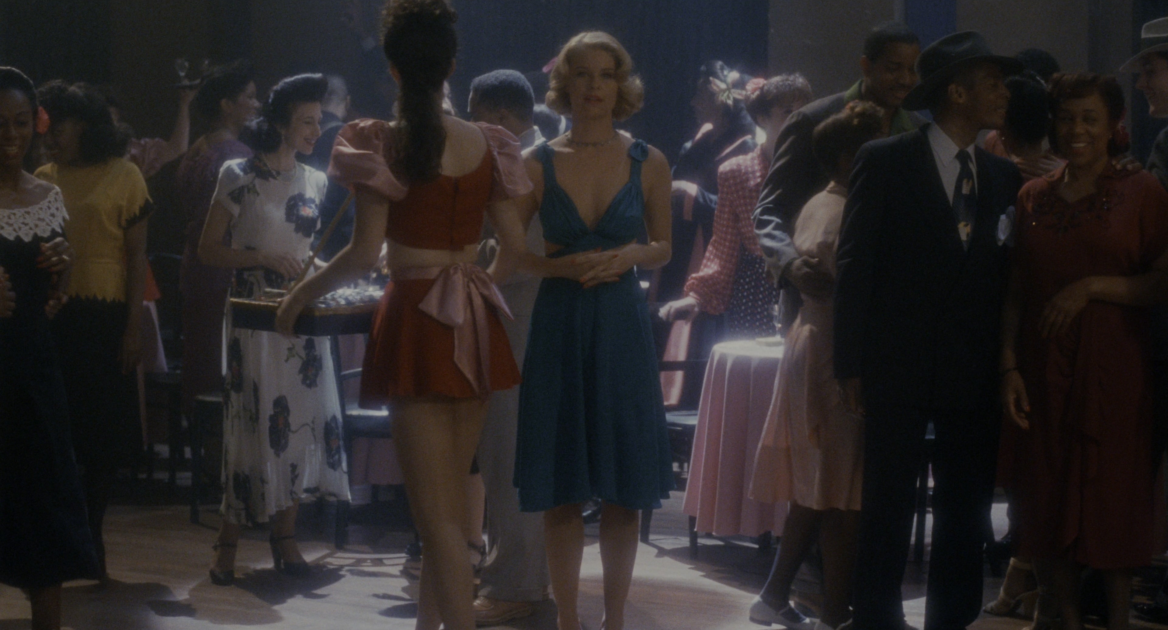 Malcolm (1992), wide, 1.85:1 — film still
