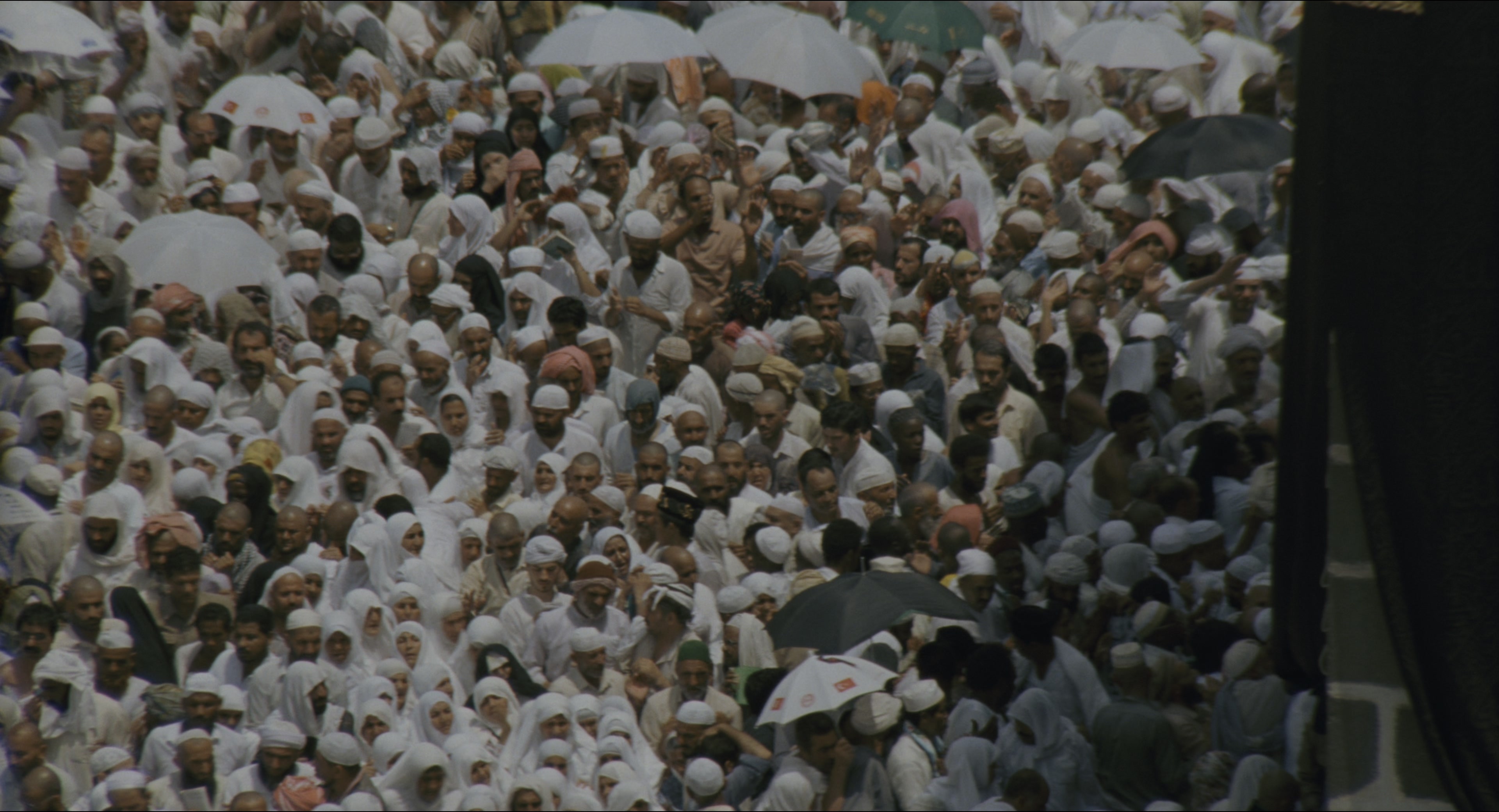 Malcolm (1992), wide, 1.85:1 — film still