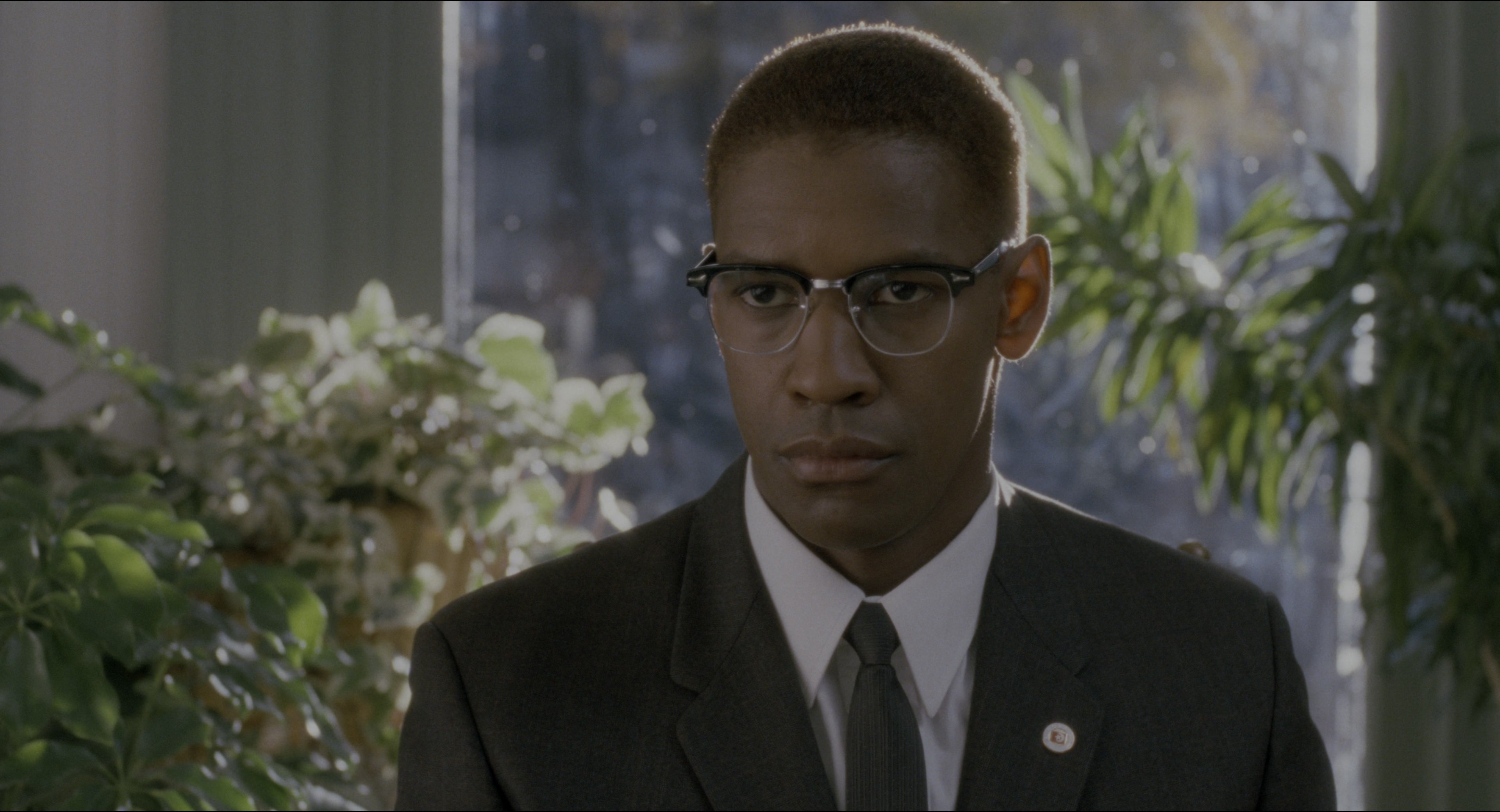 Malcolm (1992), medium, 1.85:1 — film still