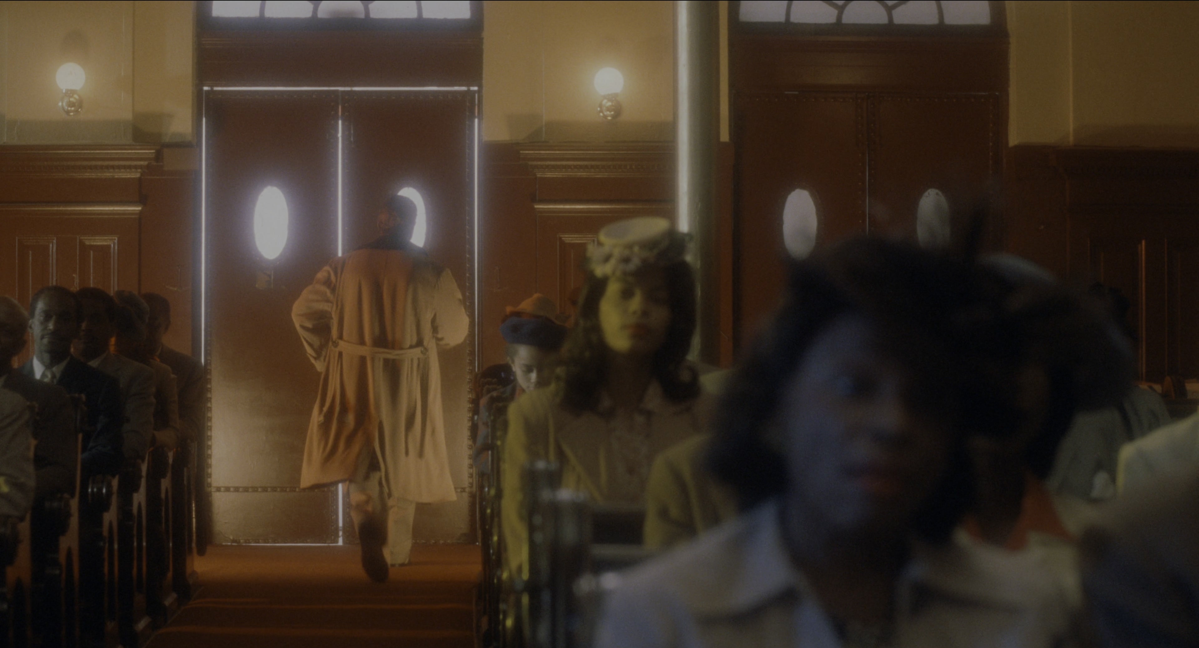 Malcolm (1992), wide, 1.85:1 — film still
