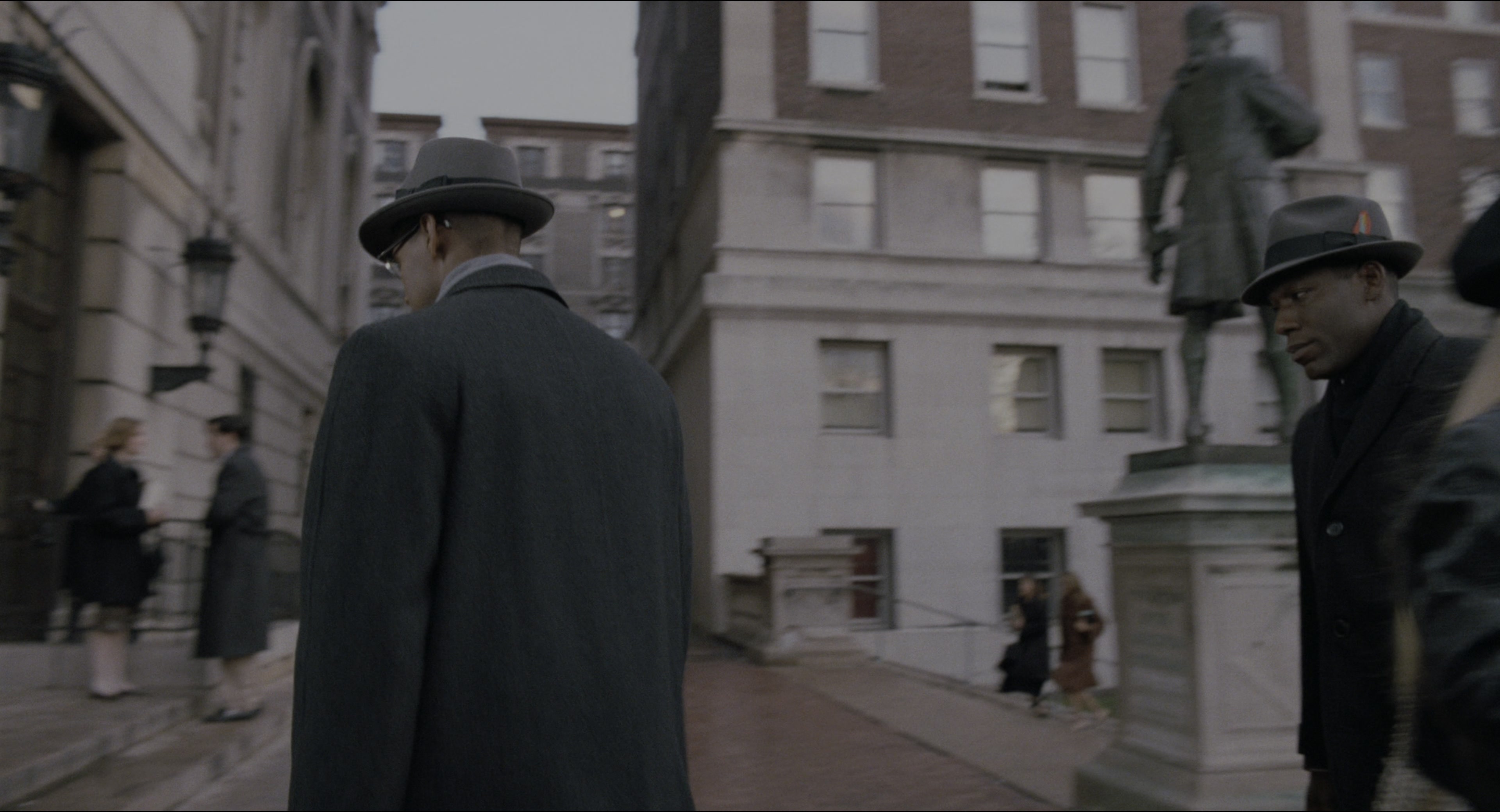 Malcolm (1992), wide, 1.85:1 — film still
